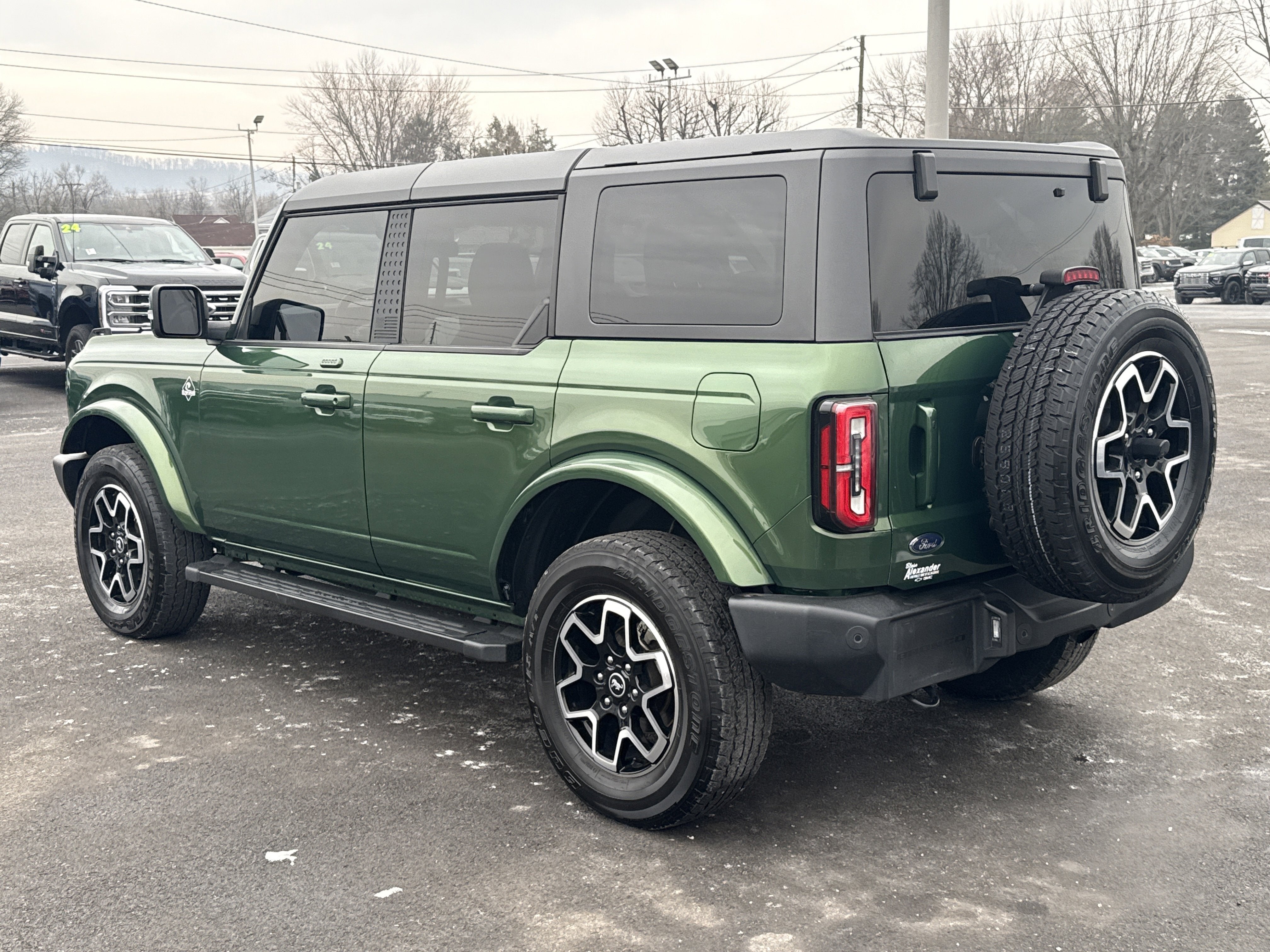 2023 Ford Bronco Base