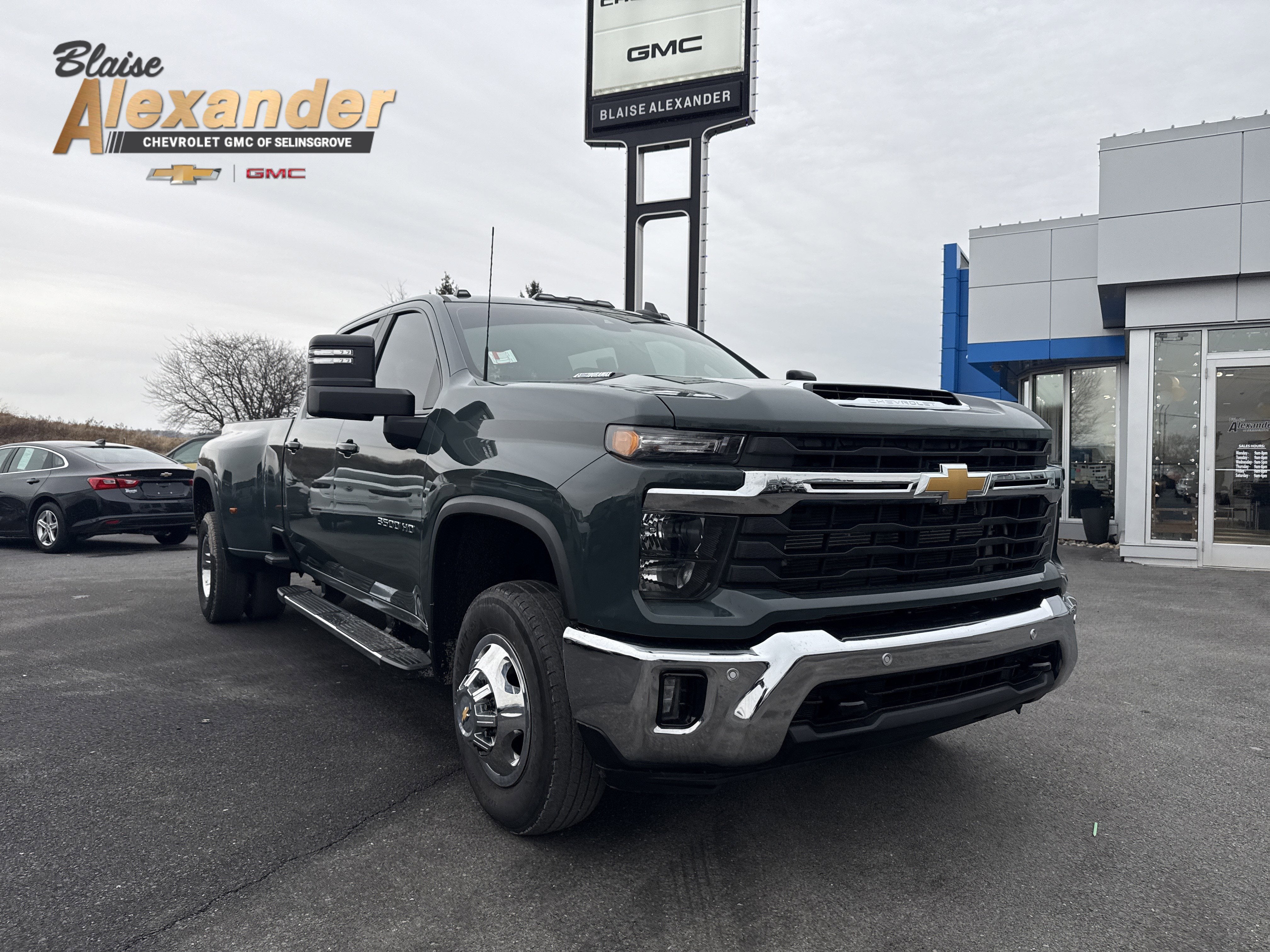 2025 Chevrolet Silverado 3500 HD LT DRW