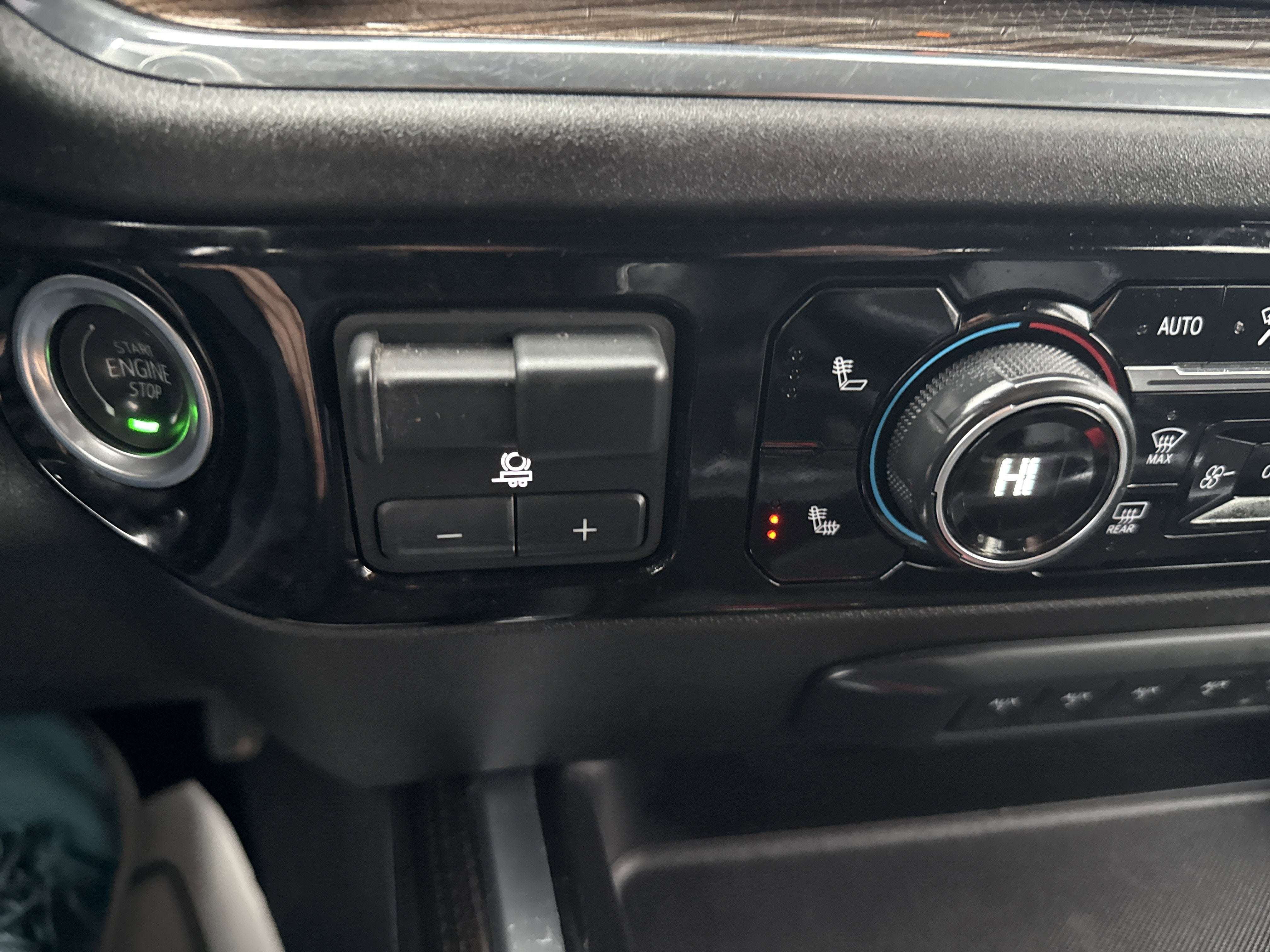 2025 Chevrolet Silverado 3500 HD LT DRW