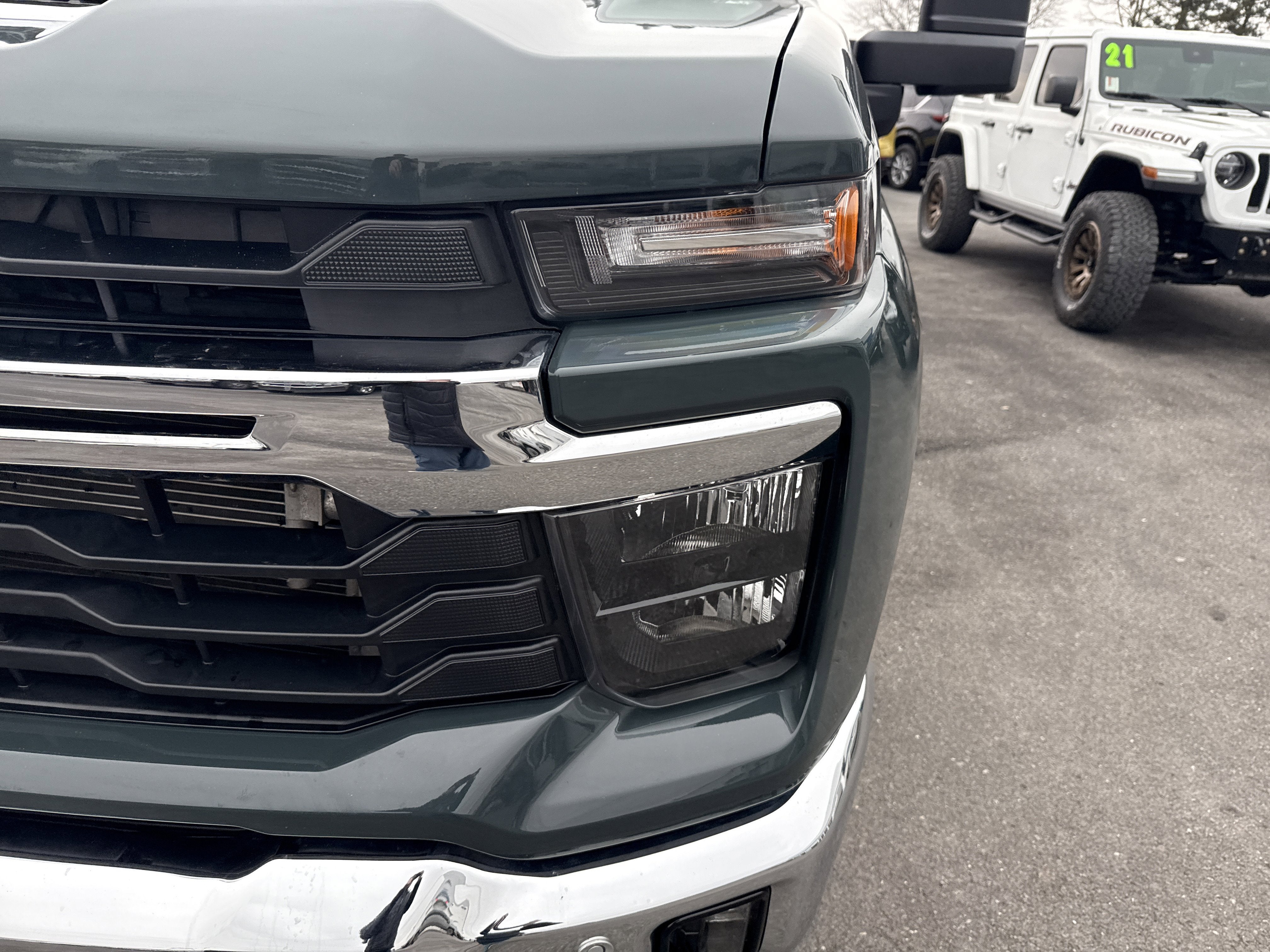2025 Chevrolet Silverado 3500 HD LT DRW