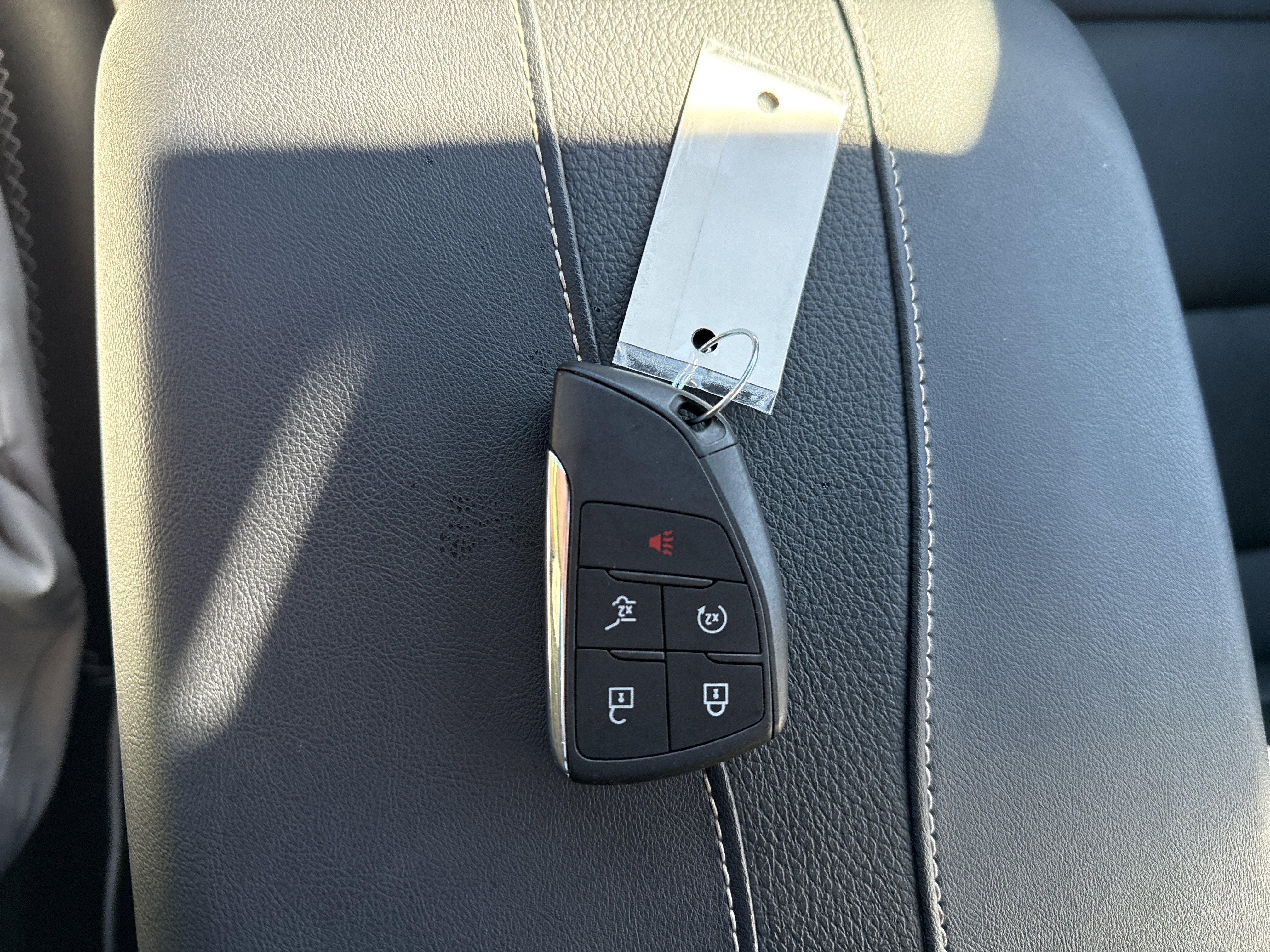 2025 GMC Acadia Denali