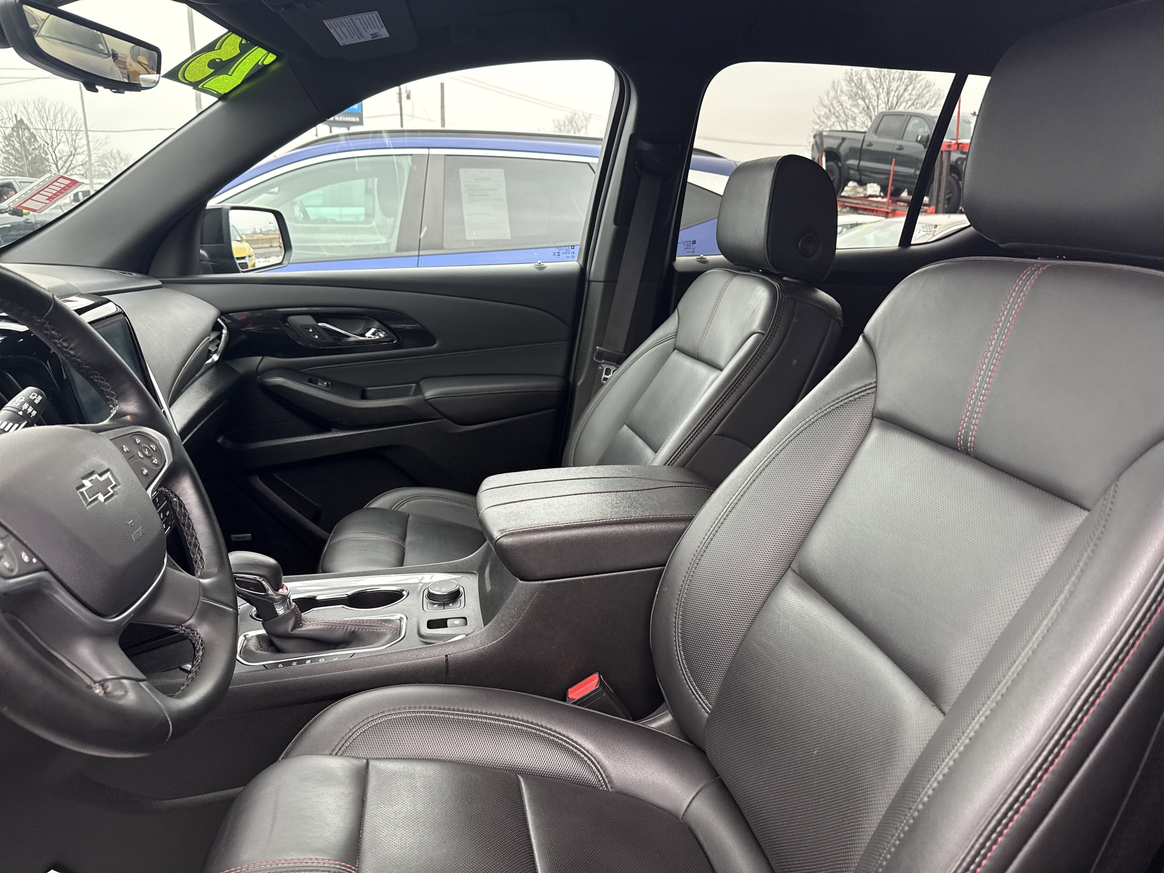 2023 Chevrolet Traverse RS