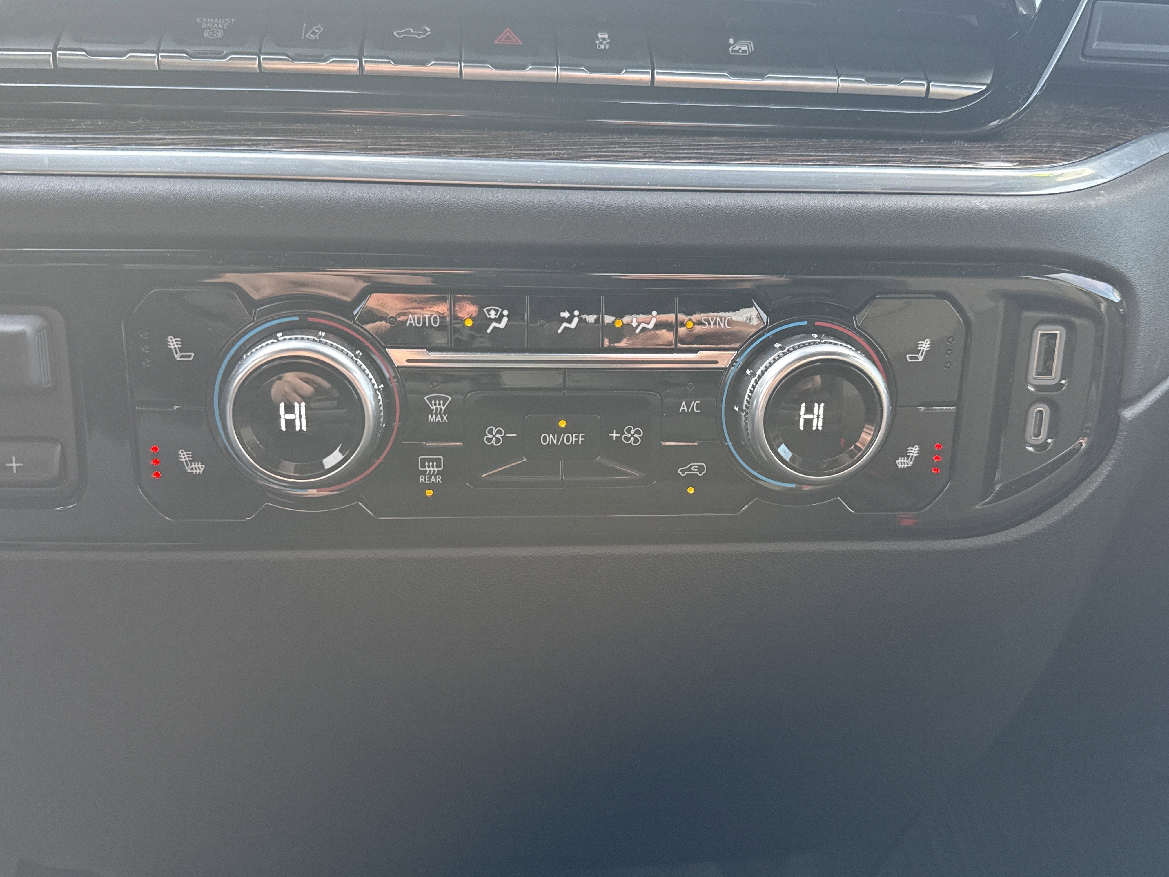 2025 GMC Sierra 2500 HD SLE