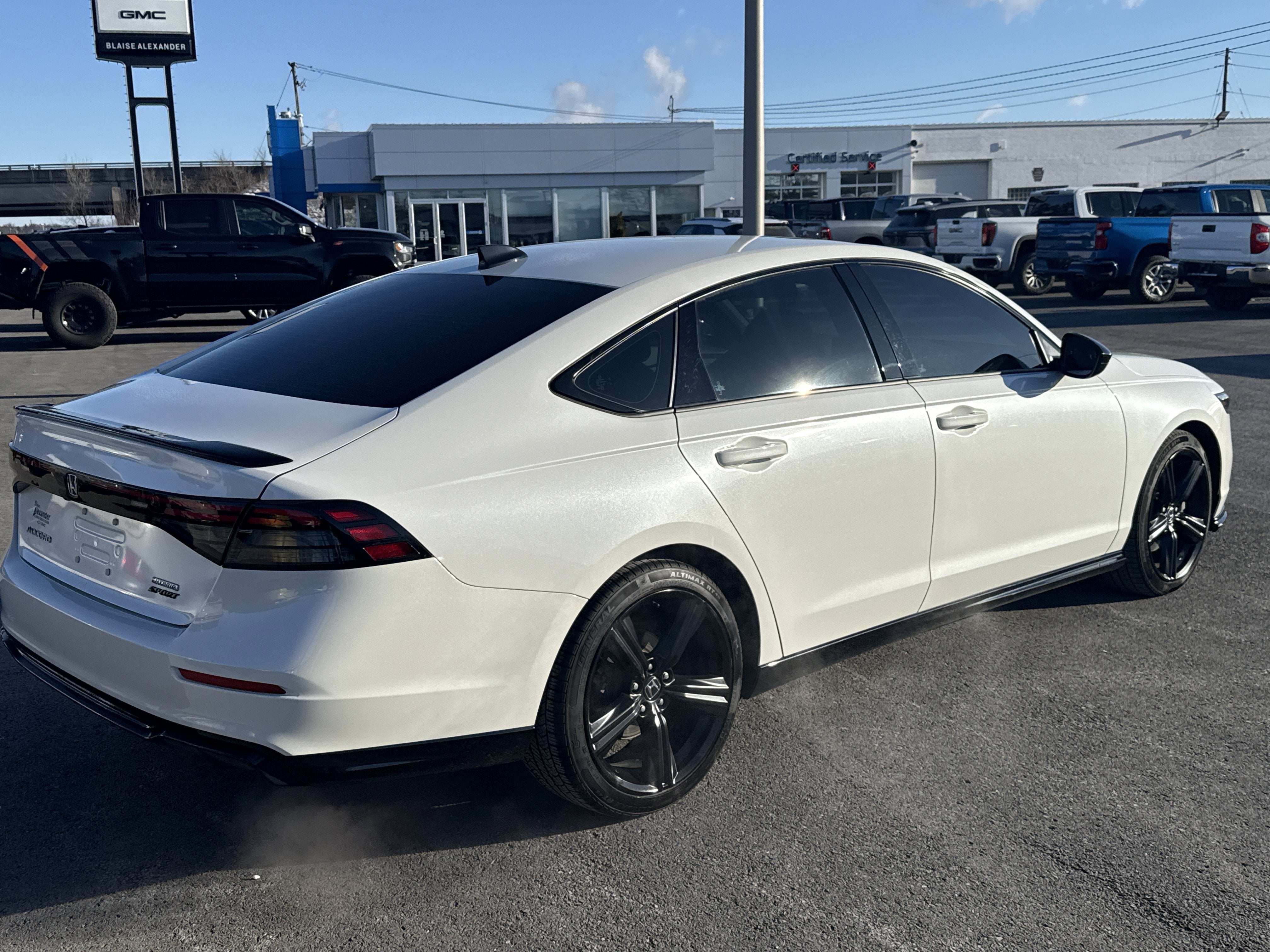 2023 Honda Accord Hybrid Sport-L