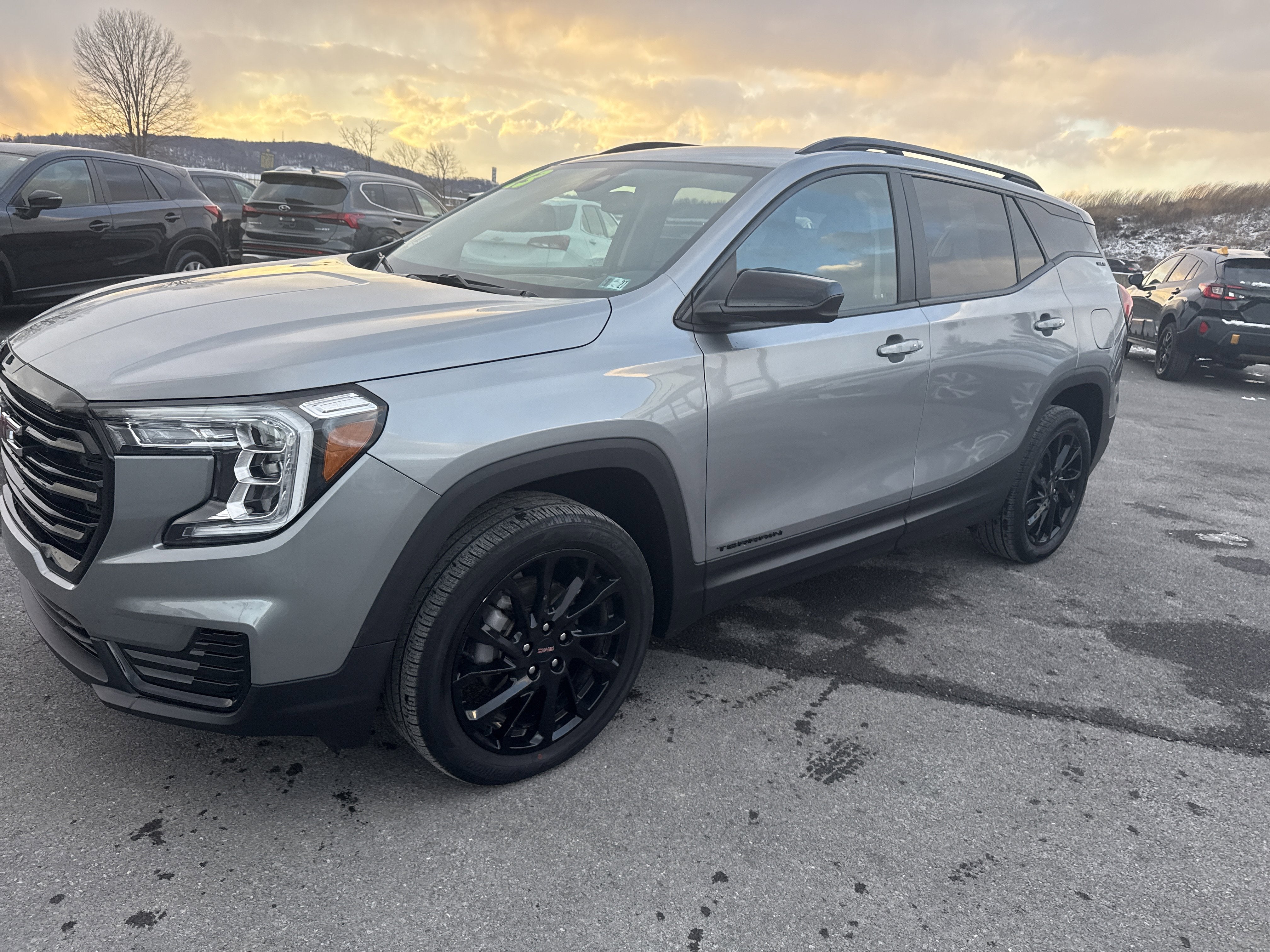 2023 GMC Terrain SLE