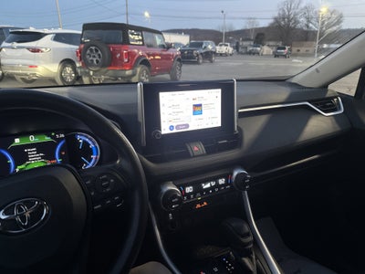 2024 Toyota RAV4 Hybrid XLE