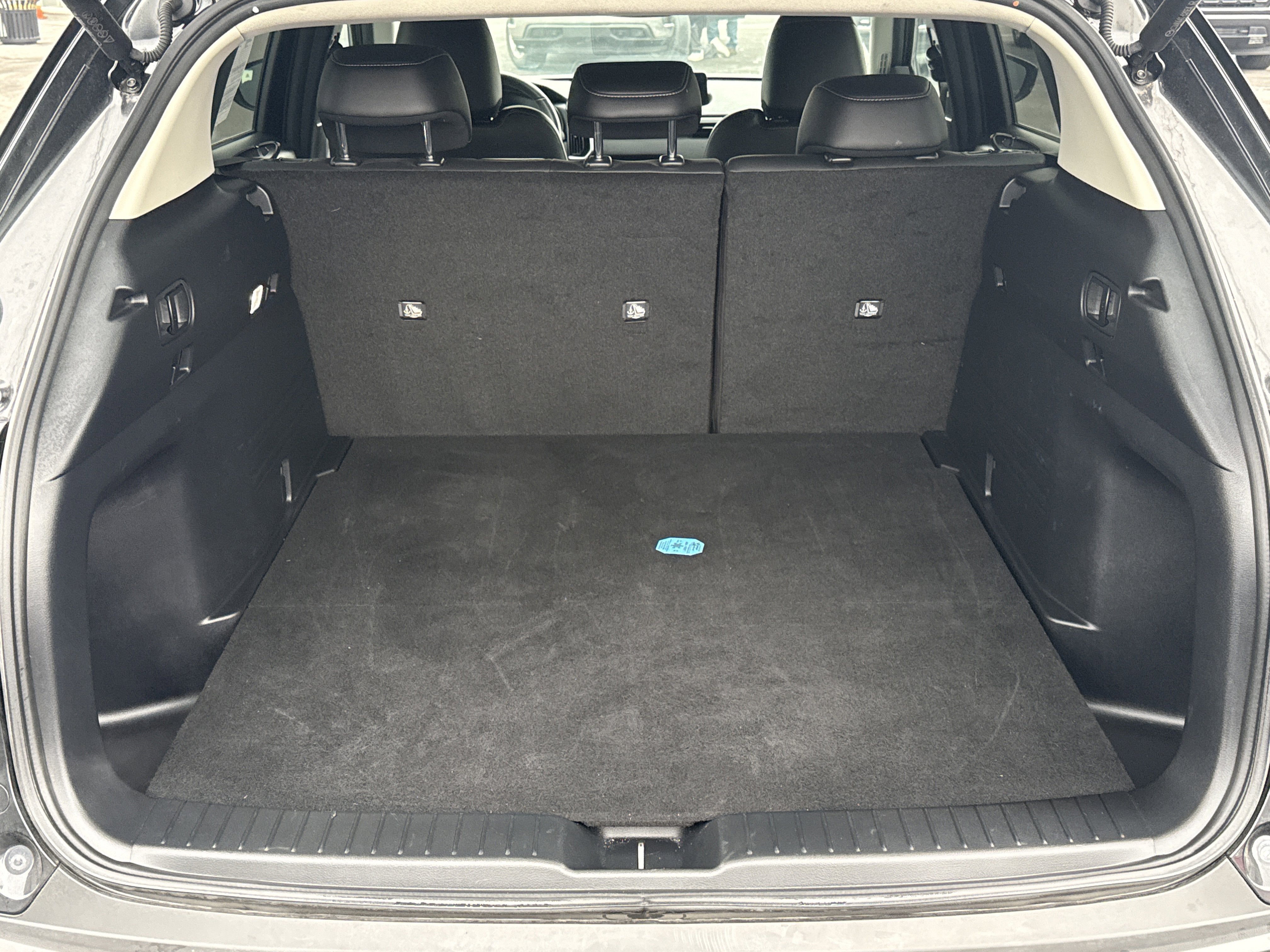 2025 Mazda Mazda CX-50 2.5 S Preferred Package