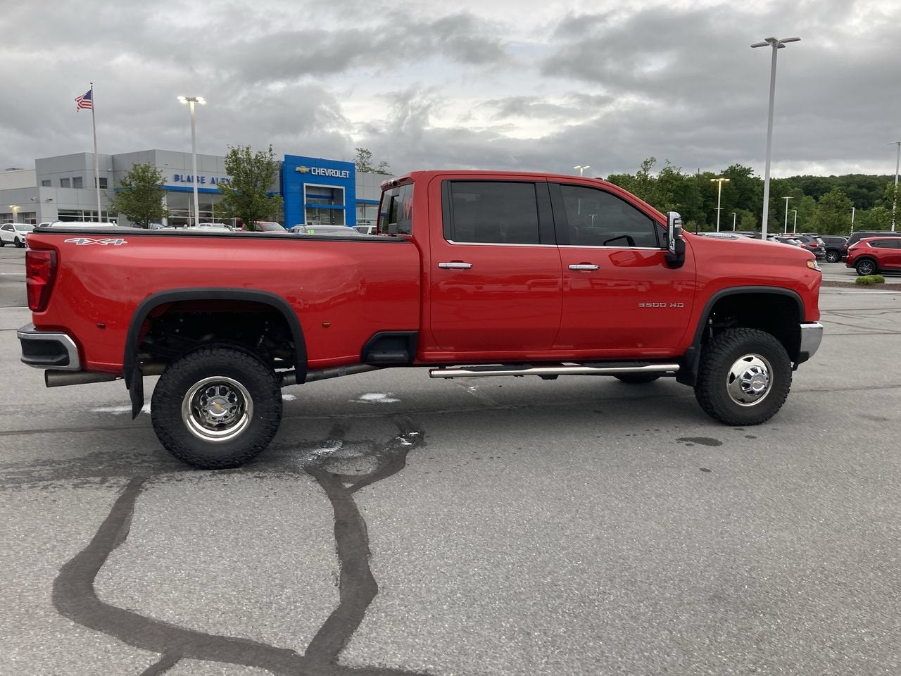 2024 Chevrolet Silverado 3500HD LTZ