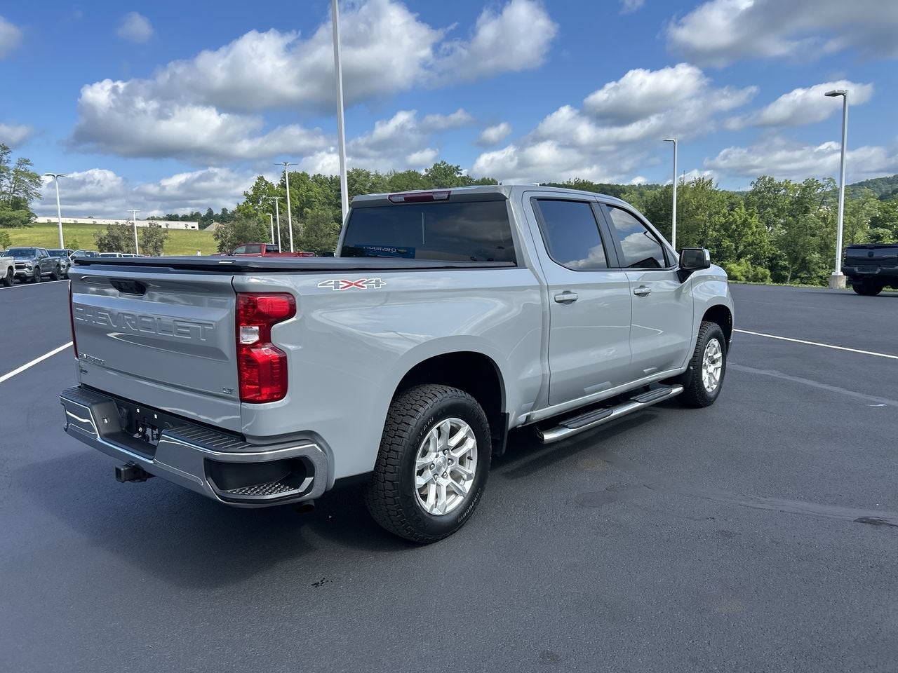 2024 Chevrolet Silverado 1500 LT