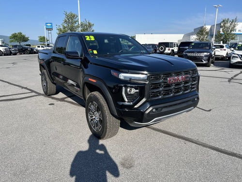 2023 GMC Canyon 4WD AT4