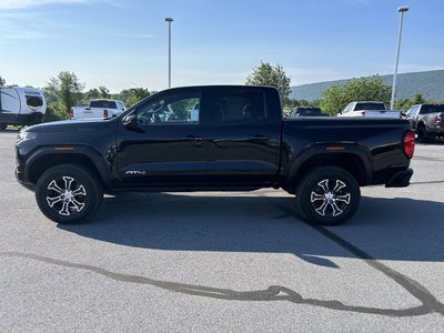 2023 GMC Canyon 4WD AT4