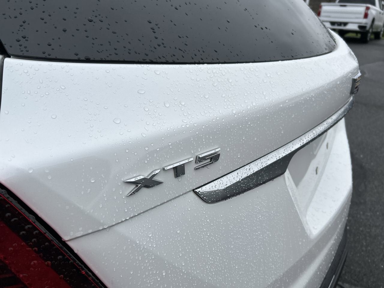 2022 Cadillac XT5 AWD Luxury