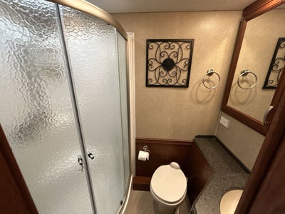 2015 FOREST RIVER BERKSHIRE XL 40BH