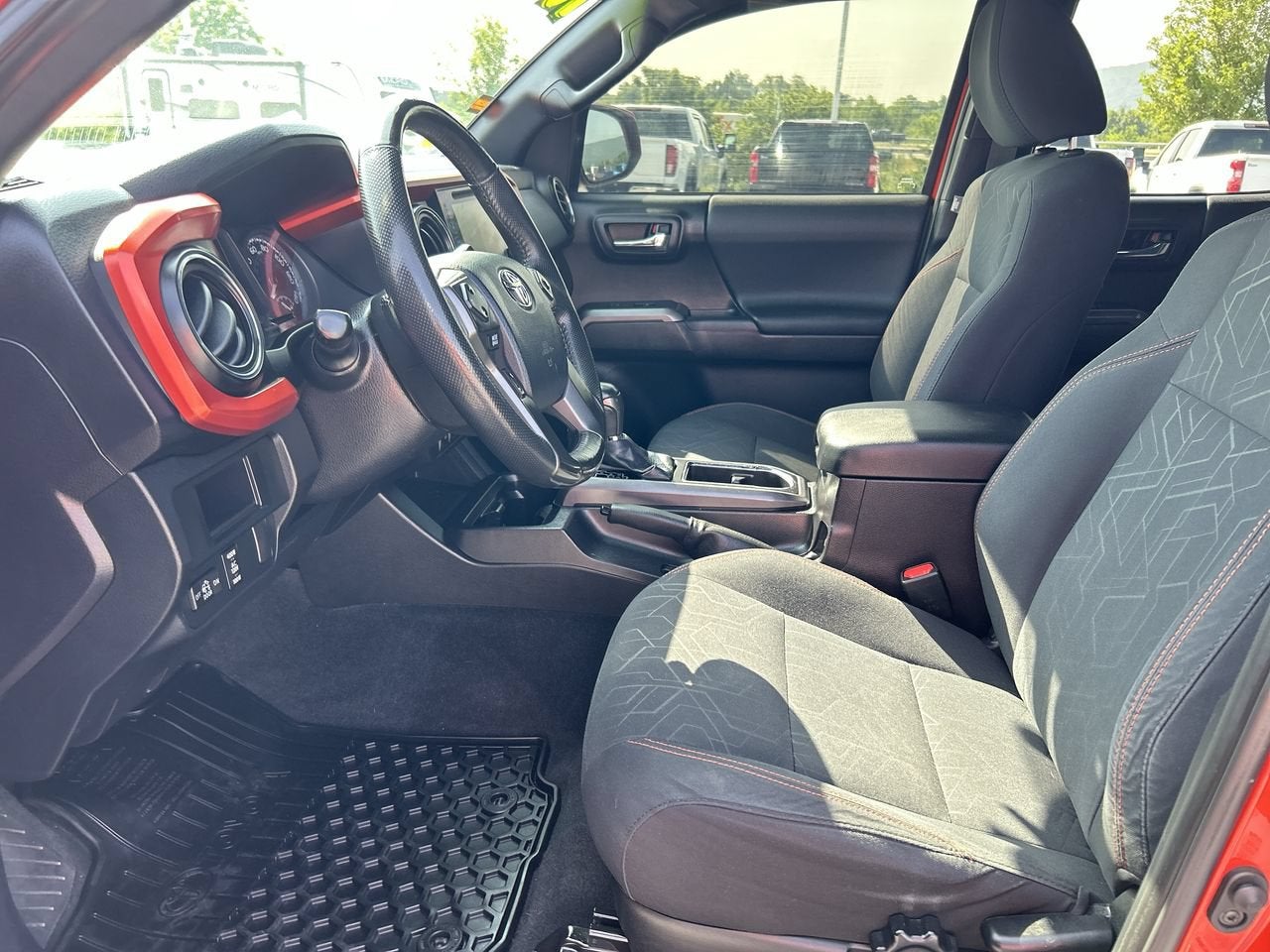 2016 Toyota Tacoma SR5