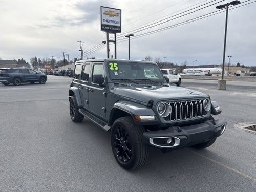 2025 Jeep Wrangler 4xe Sahara