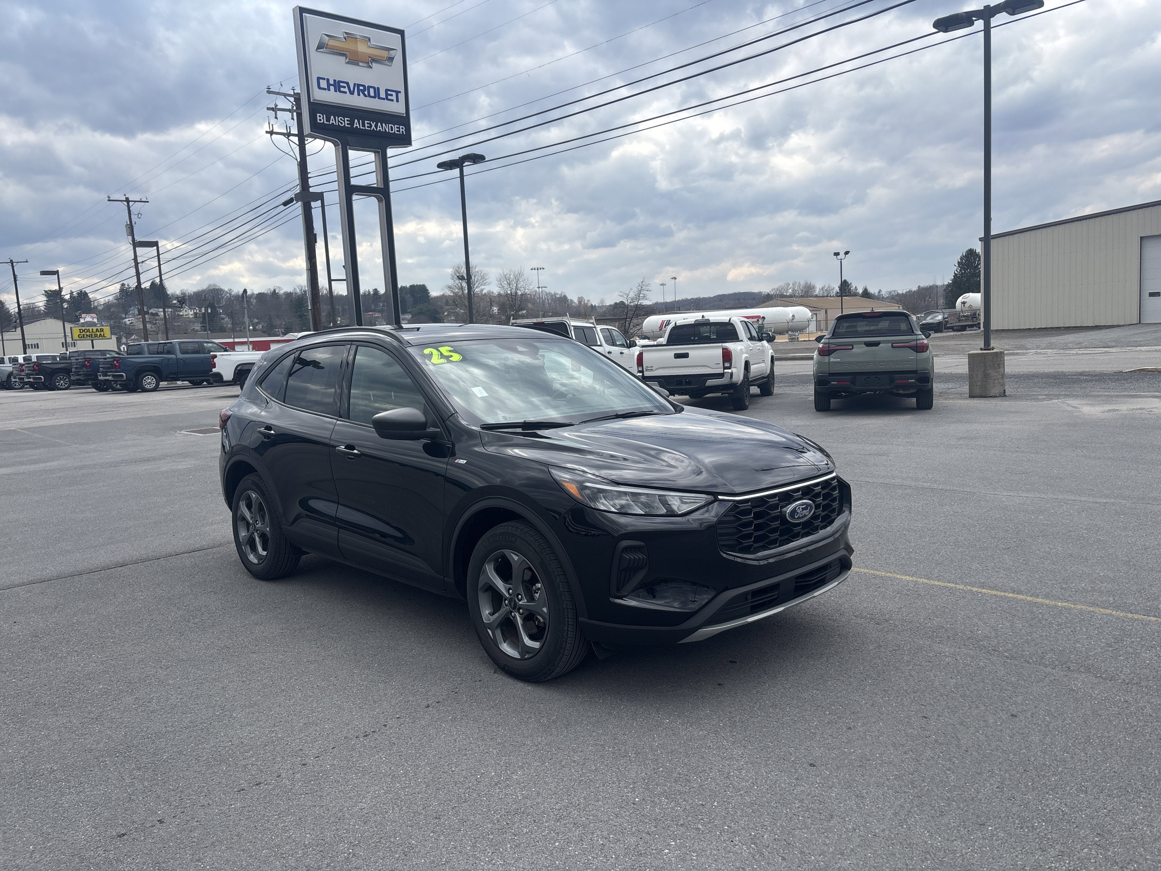 2025 Ford Escape ST-Line
