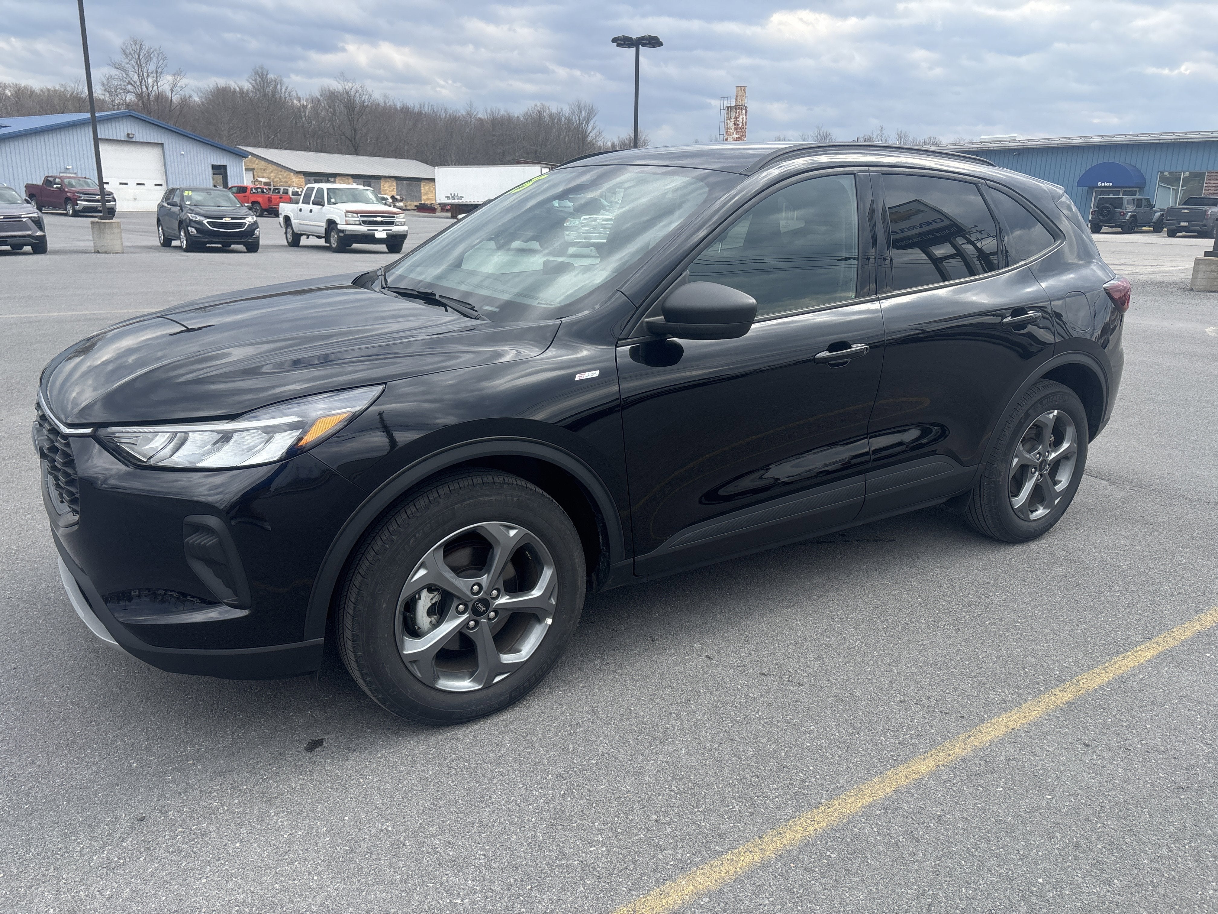 2025 Ford Escape ST-Line