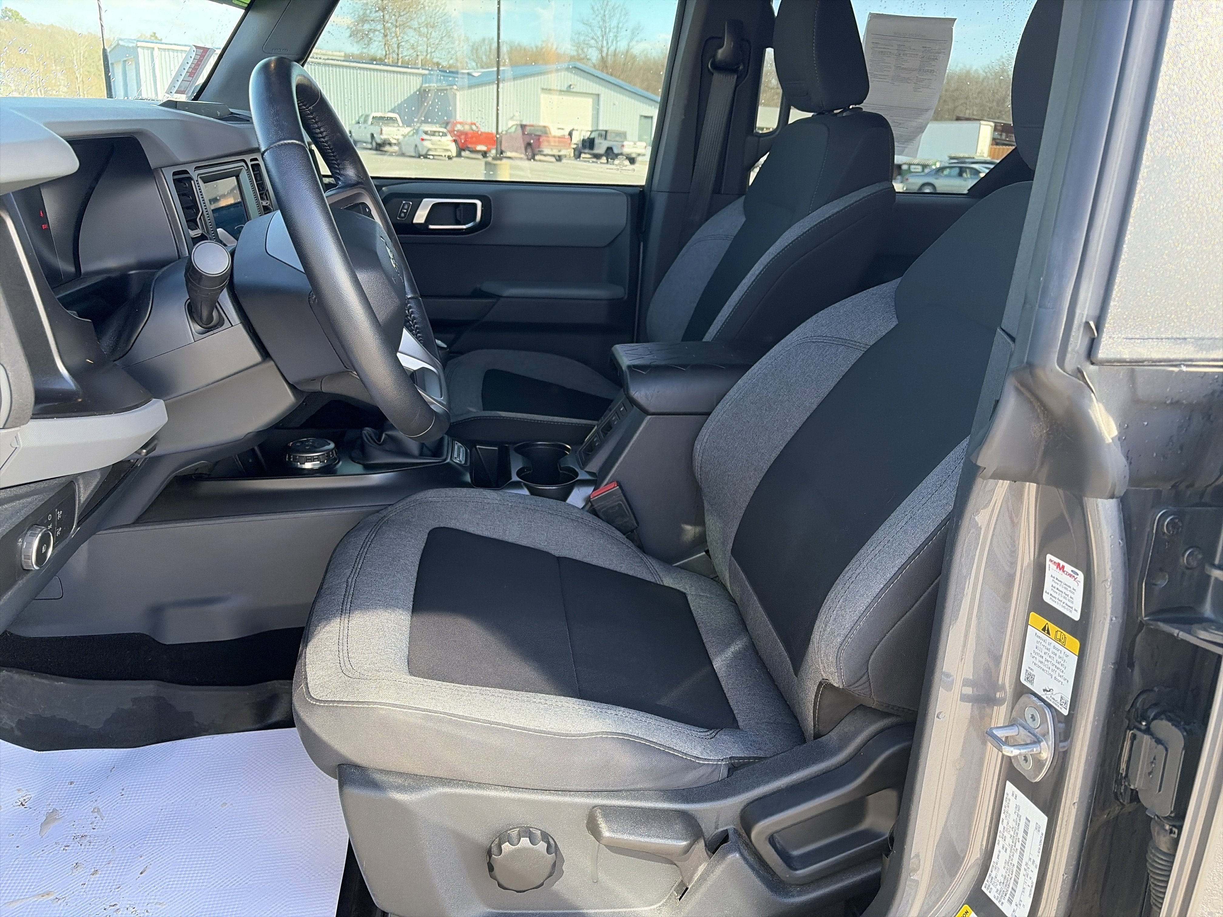 2022 Ford Bronco Base