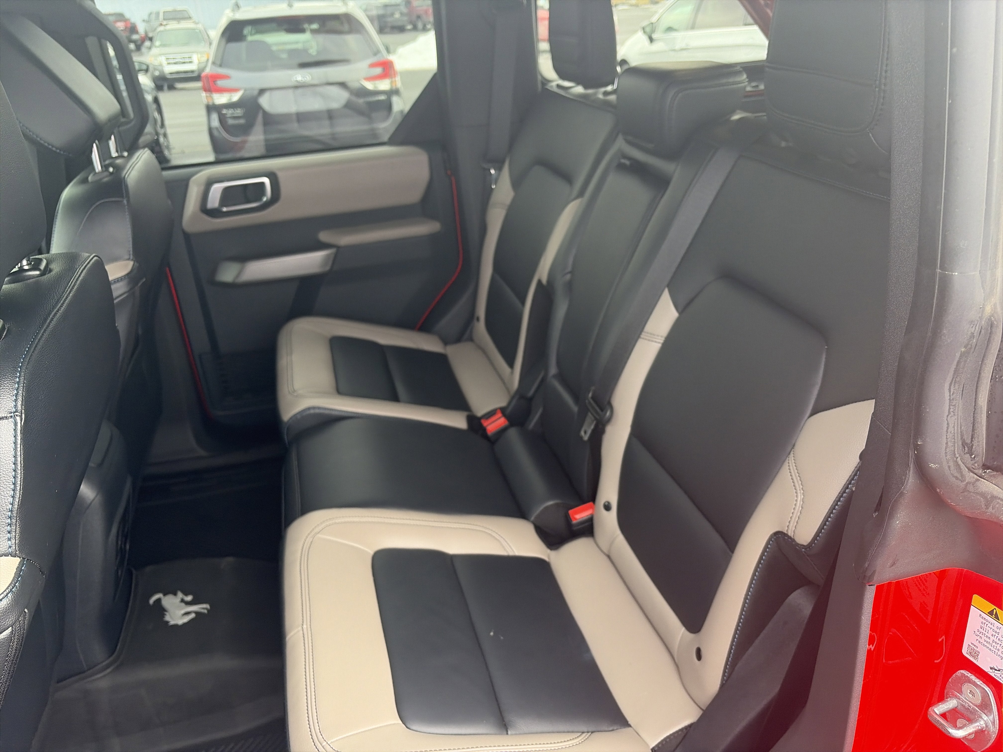 2023 Ford Bronco Base