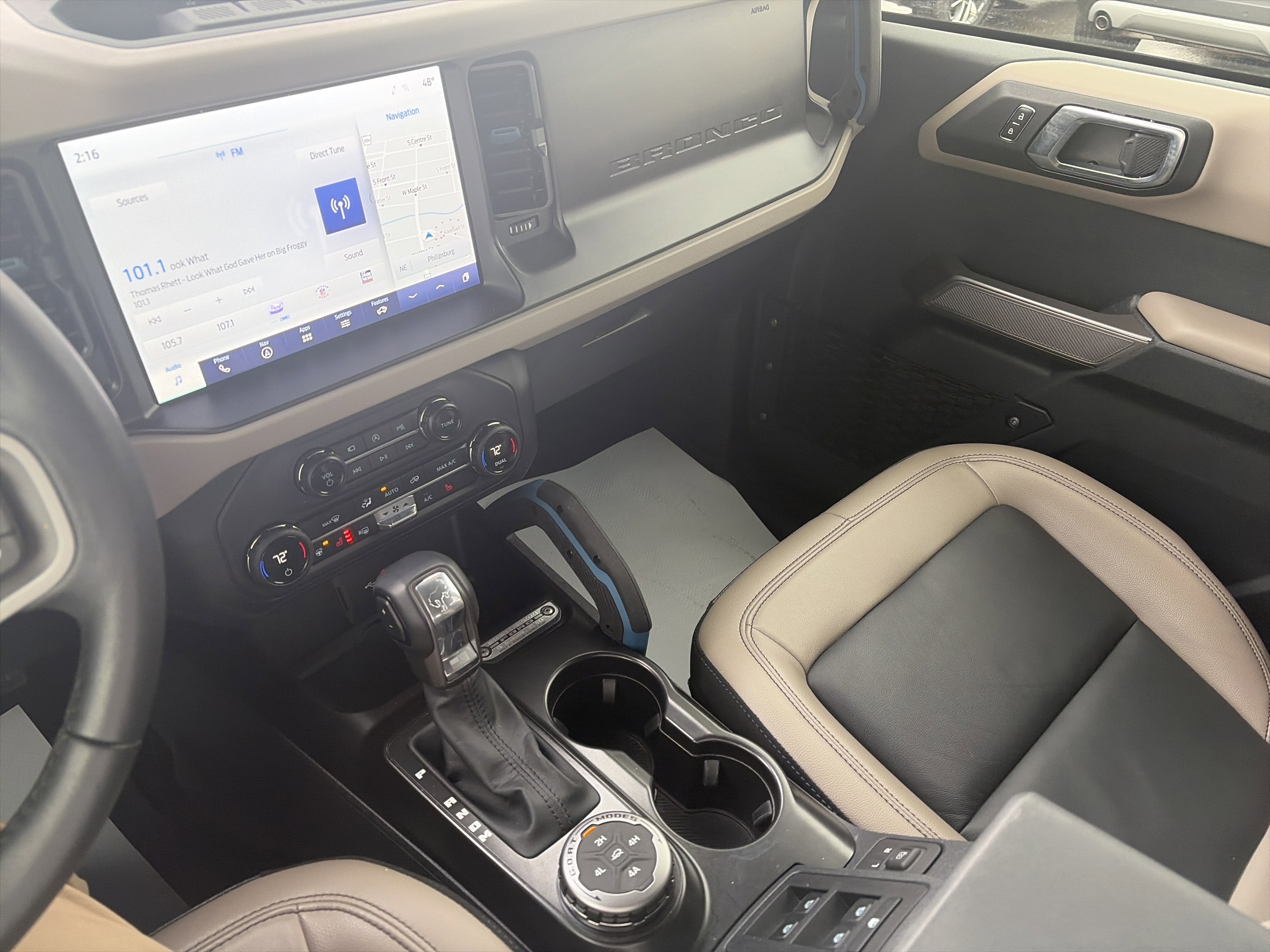 2023 Ford Bronco Base