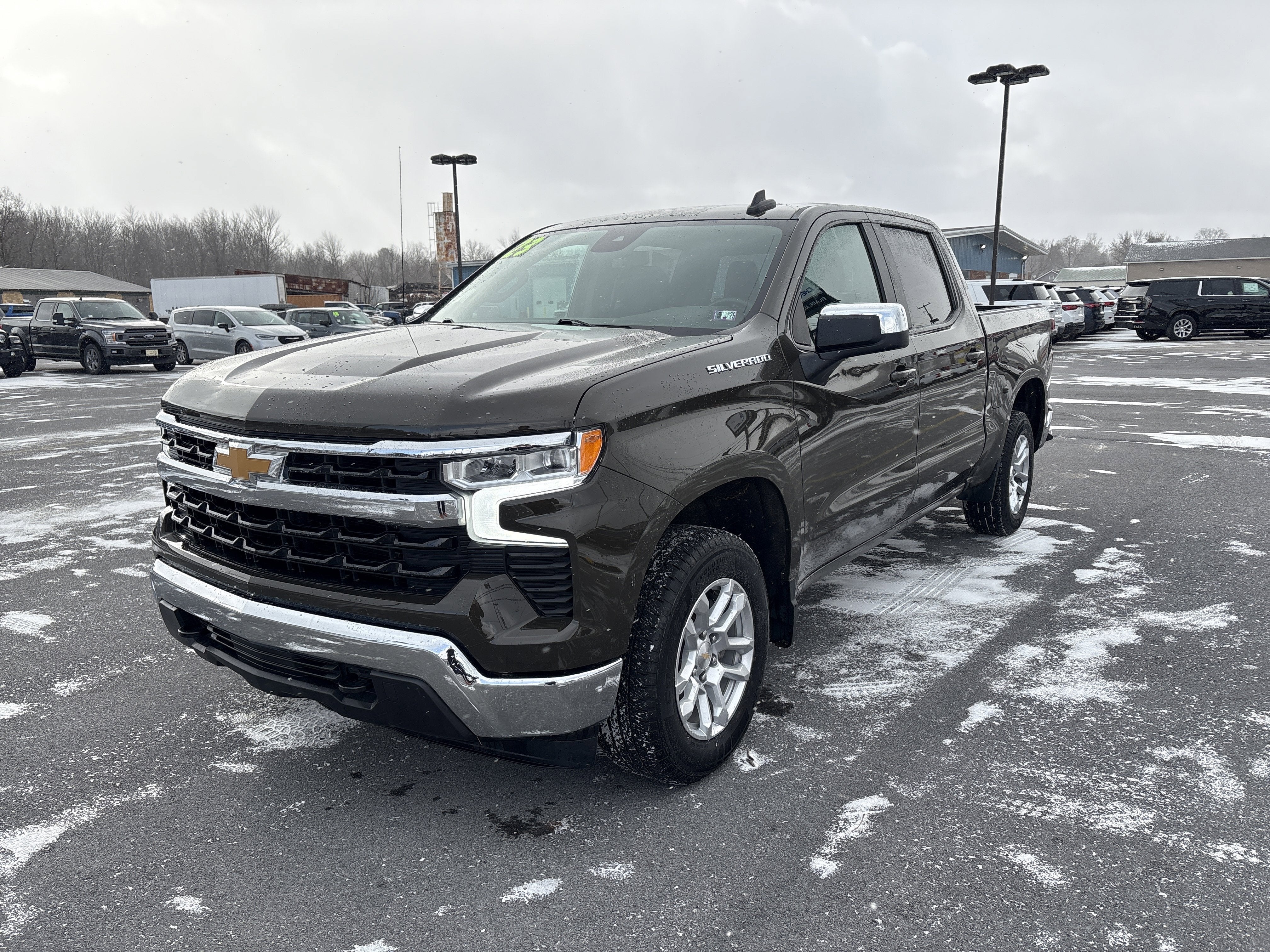 2023 Chevrolet Silverado 1500 LT (2FL)