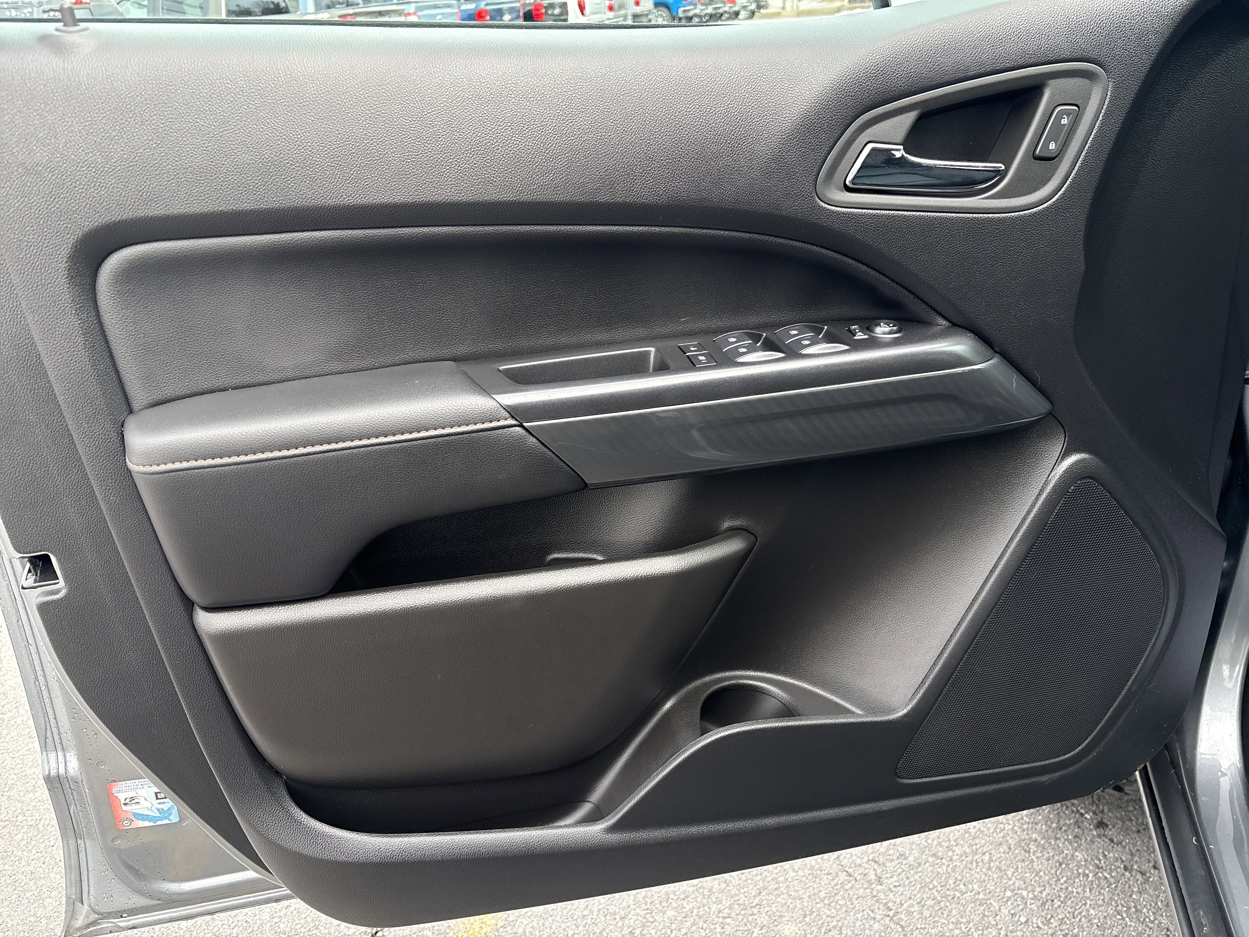 2022 GMC Canyon AT4 - Leather