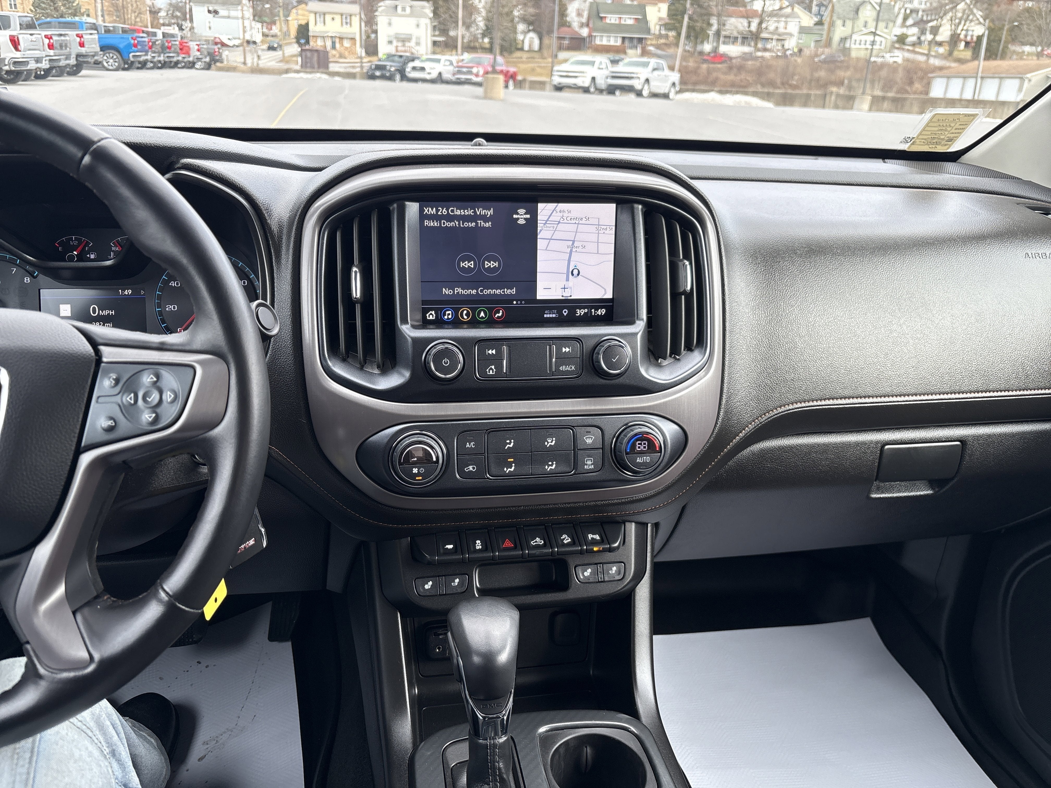 2022 GMC Canyon AT4 - Leather