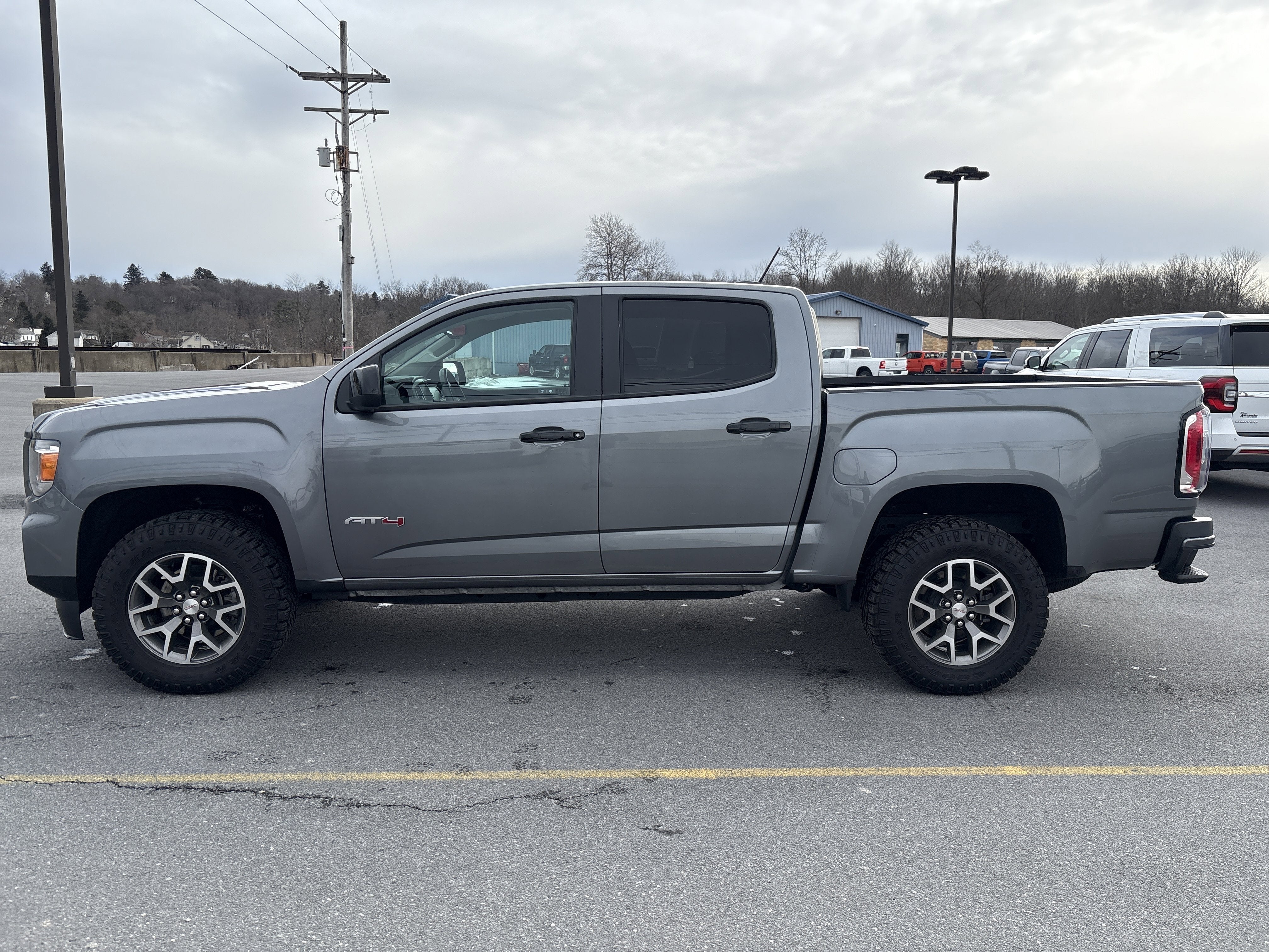 2022 GMC Canyon AT4 - Leather