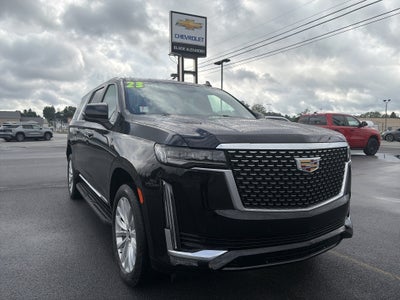 2023 Cadillac Escalade ESV 4WD Luxury