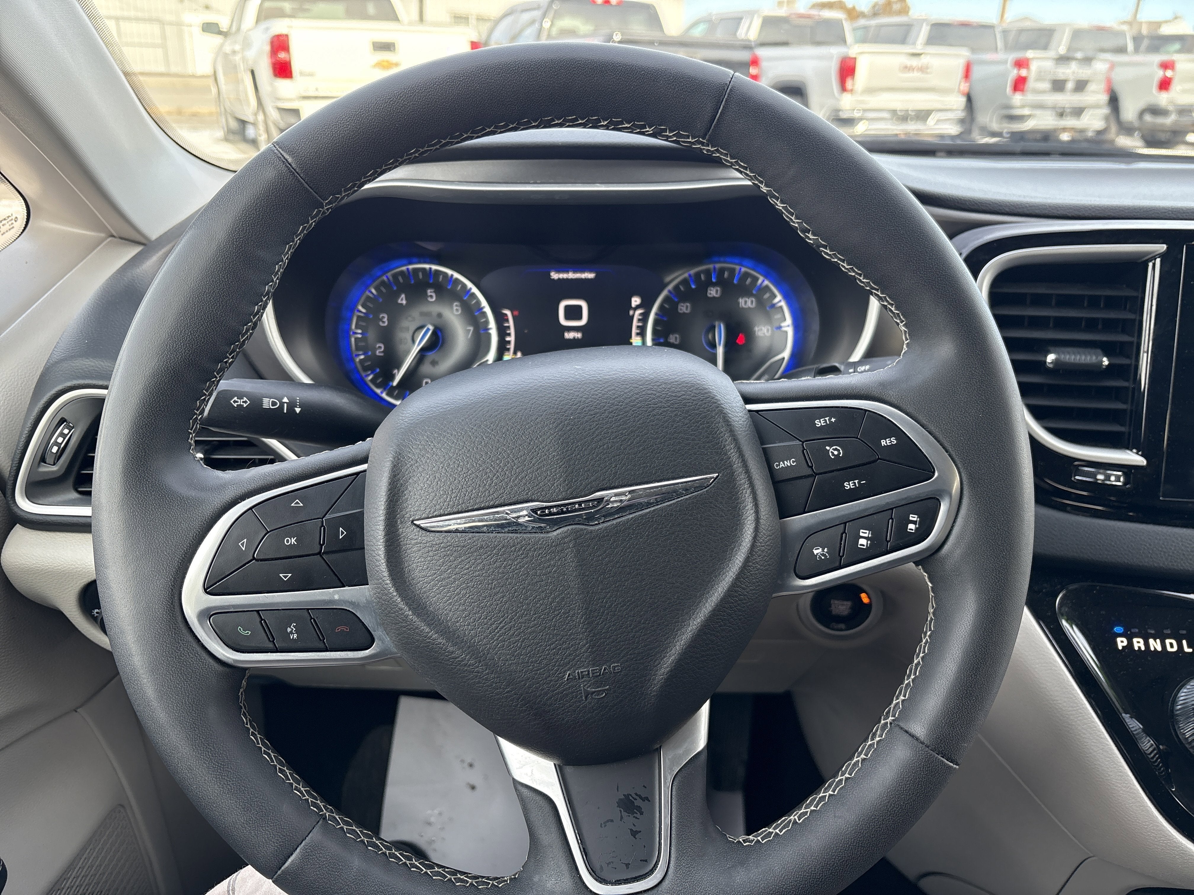 2024 Chrysler Pacifica Touring L