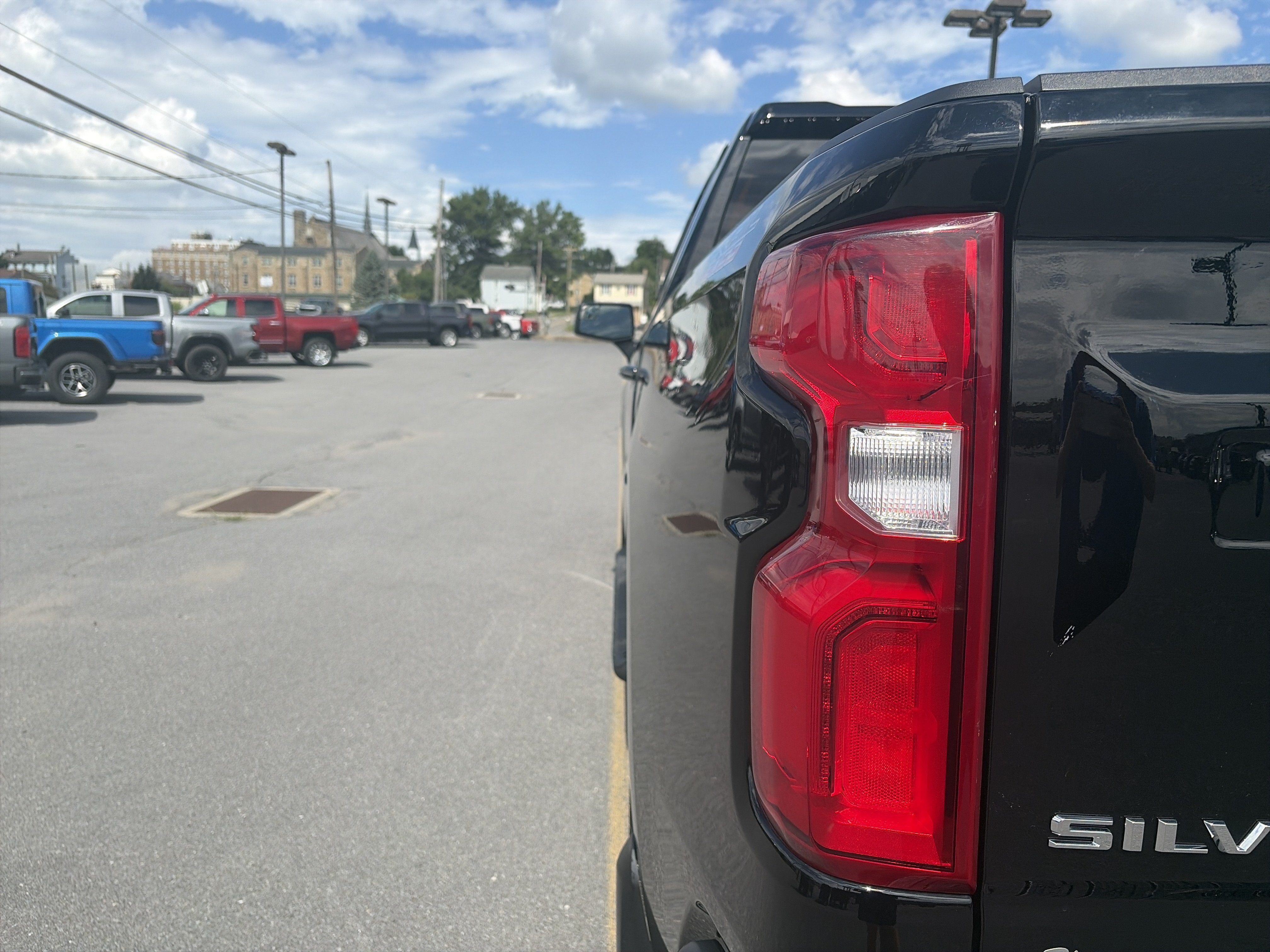 2025 Chevrolet Silverado 1500 LT Trail Boss