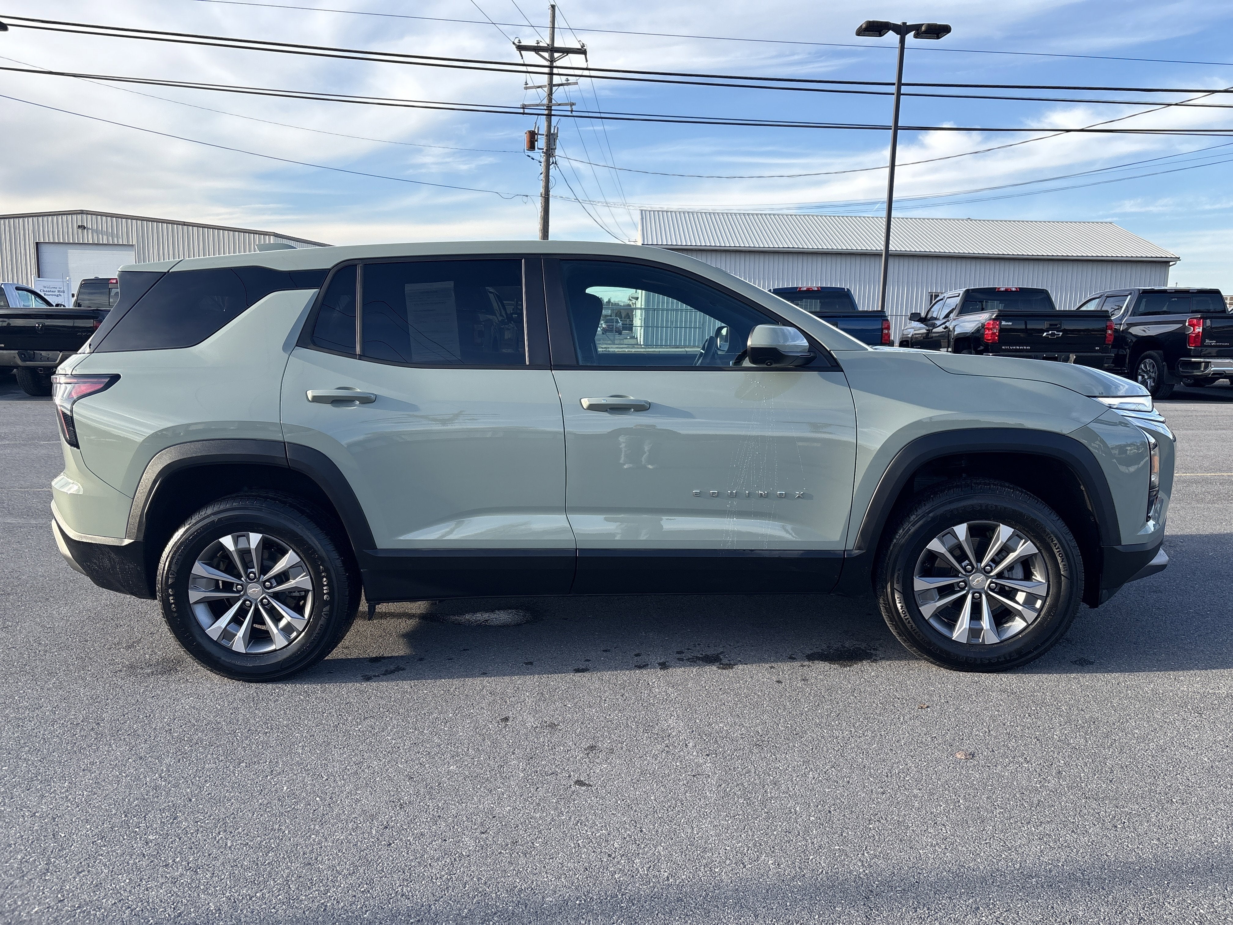 2025 Chevrolet Equinox LT