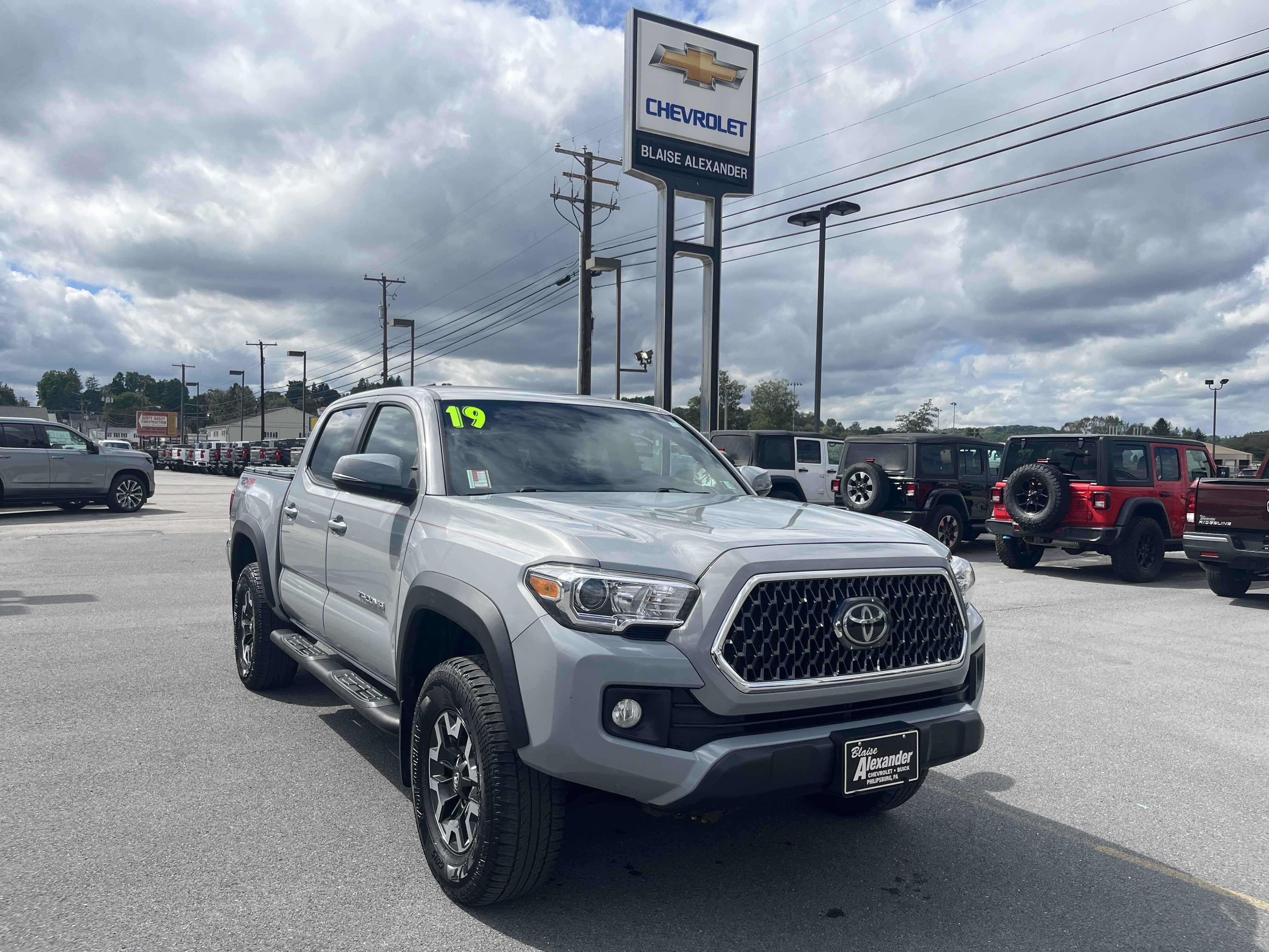 2019 Toyota Tacoma 4WD SR