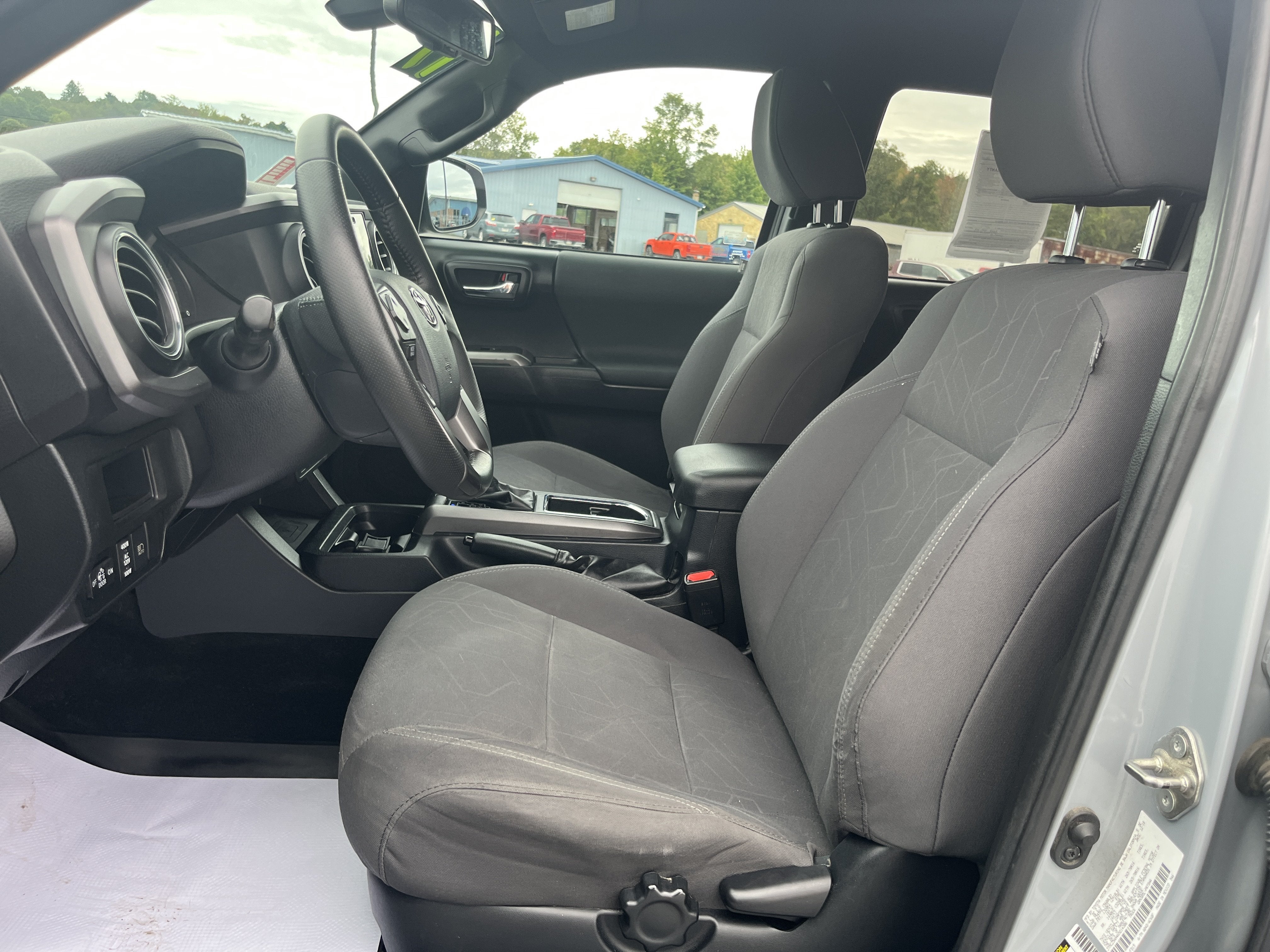 2019 Toyota Tacoma 4WD SR