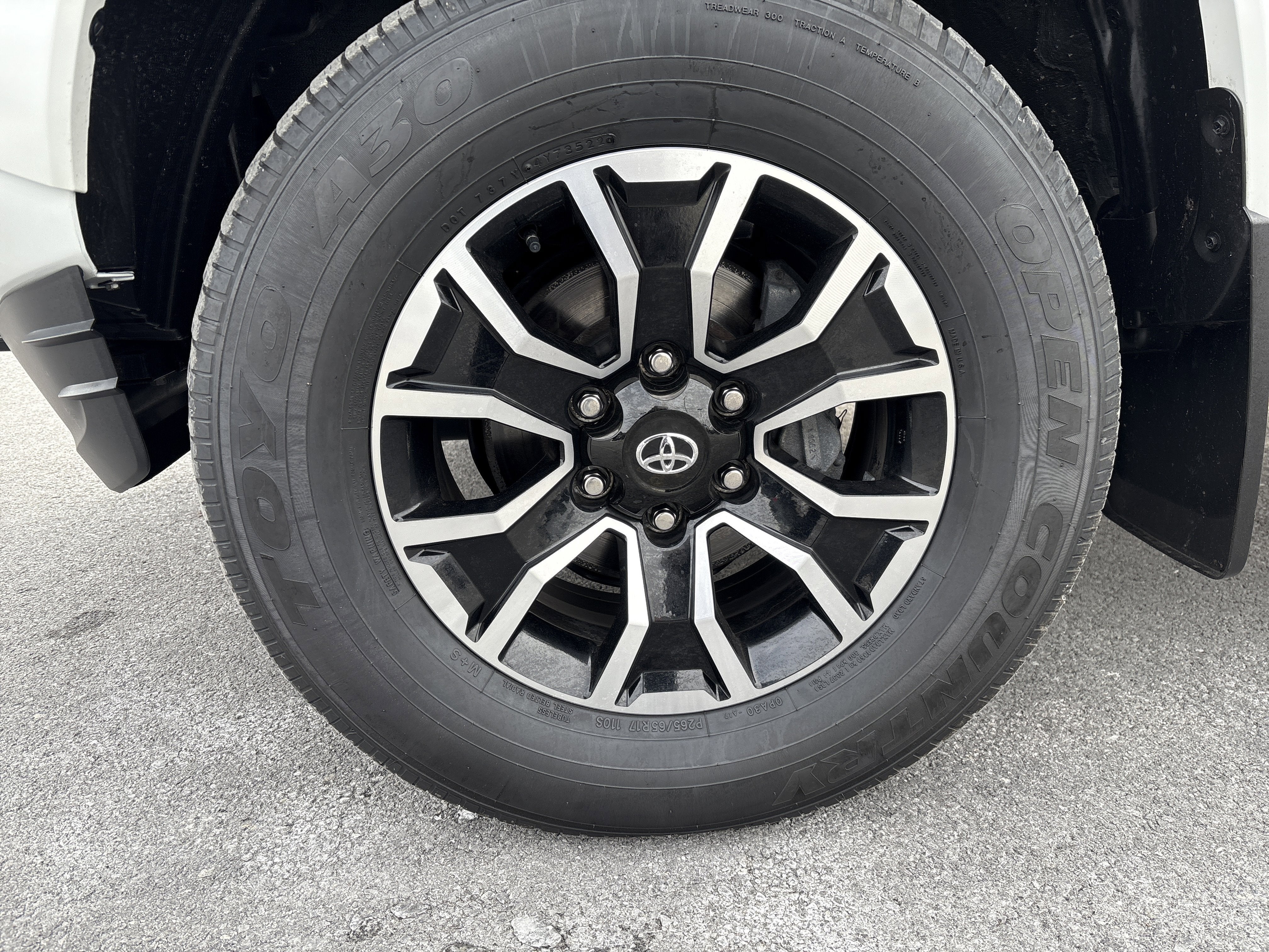 2023 Toyota Tacoma 4WD SR