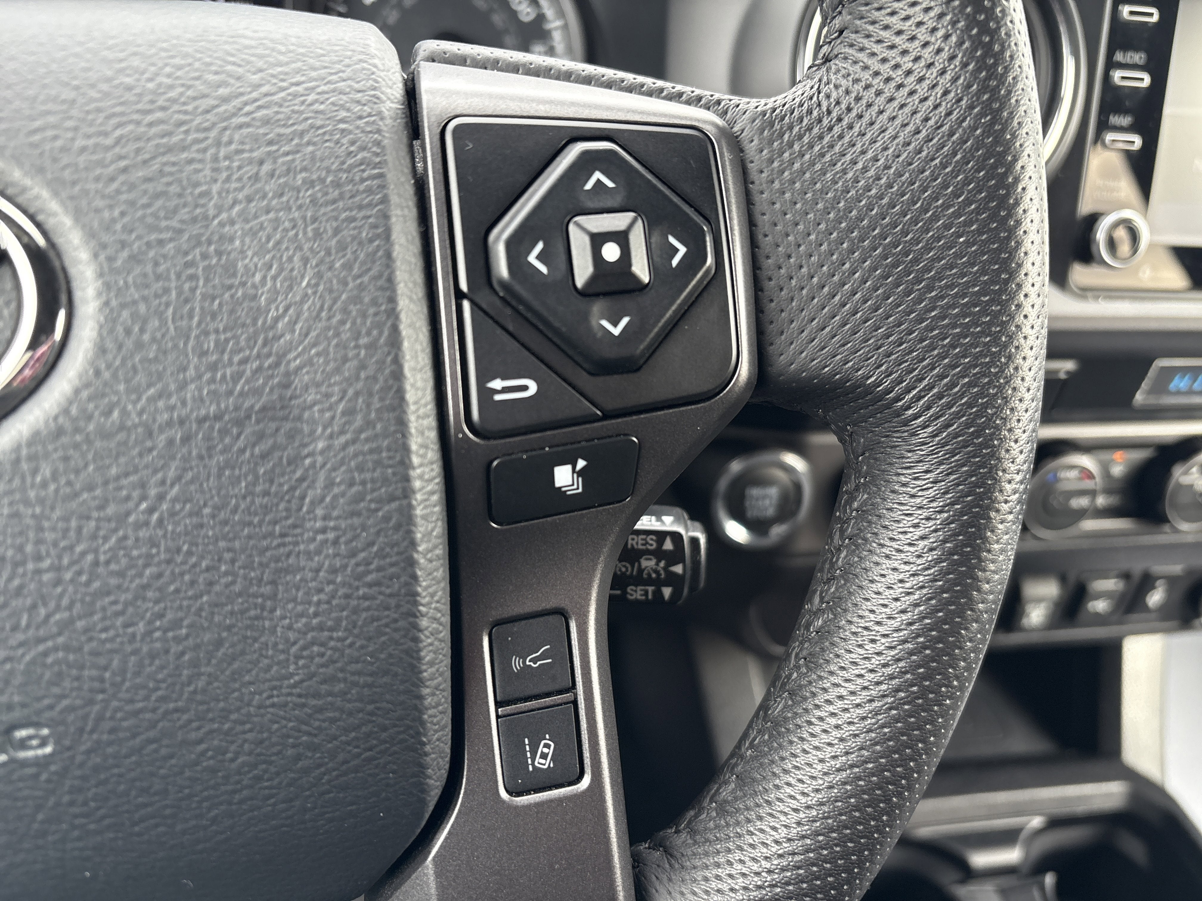 2023 Toyota Tacoma 4WD SR