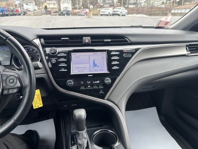 2020 Toyota Camry SE