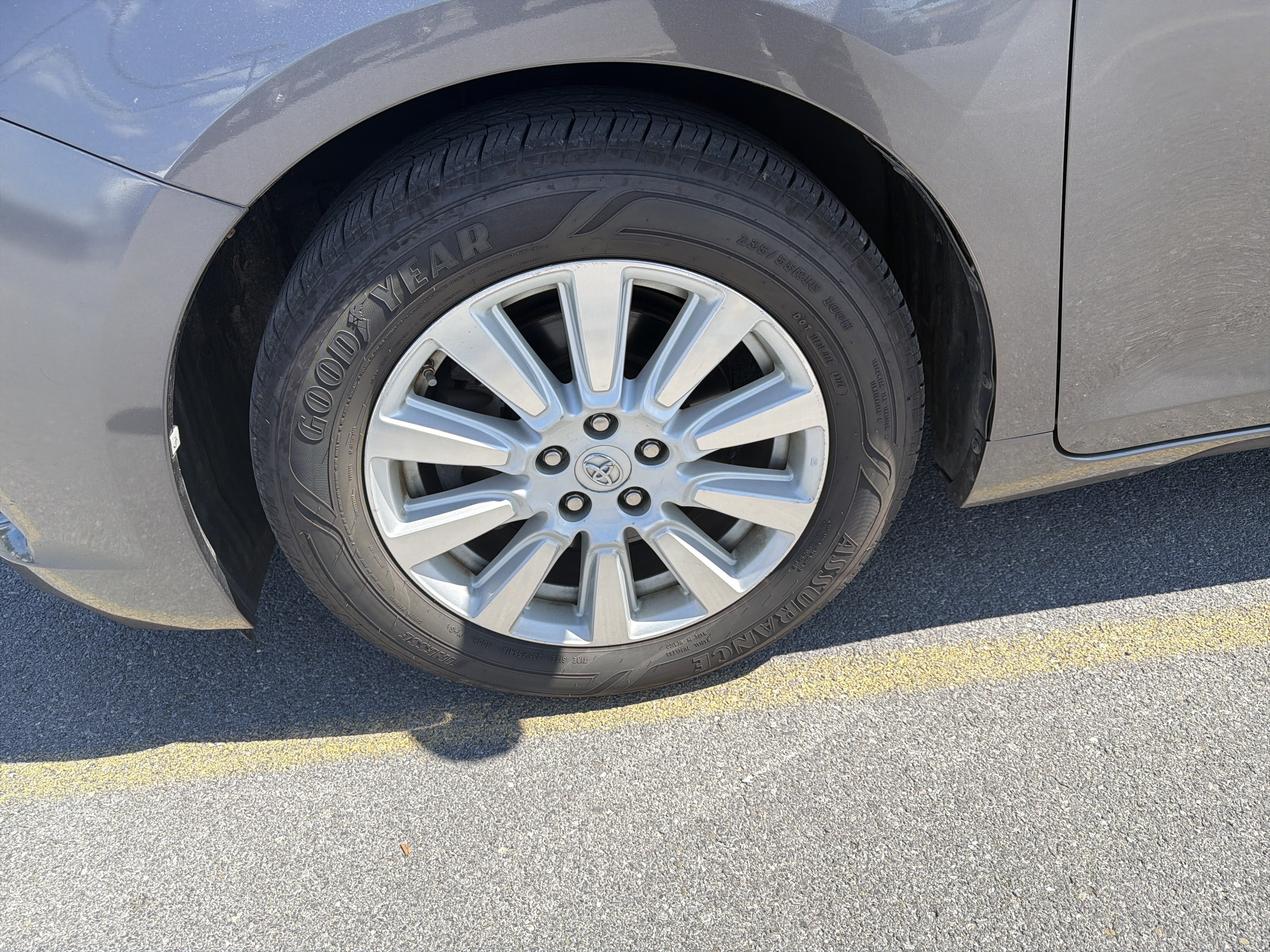 2017 Toyota Sienna XLE Auto Access Seat