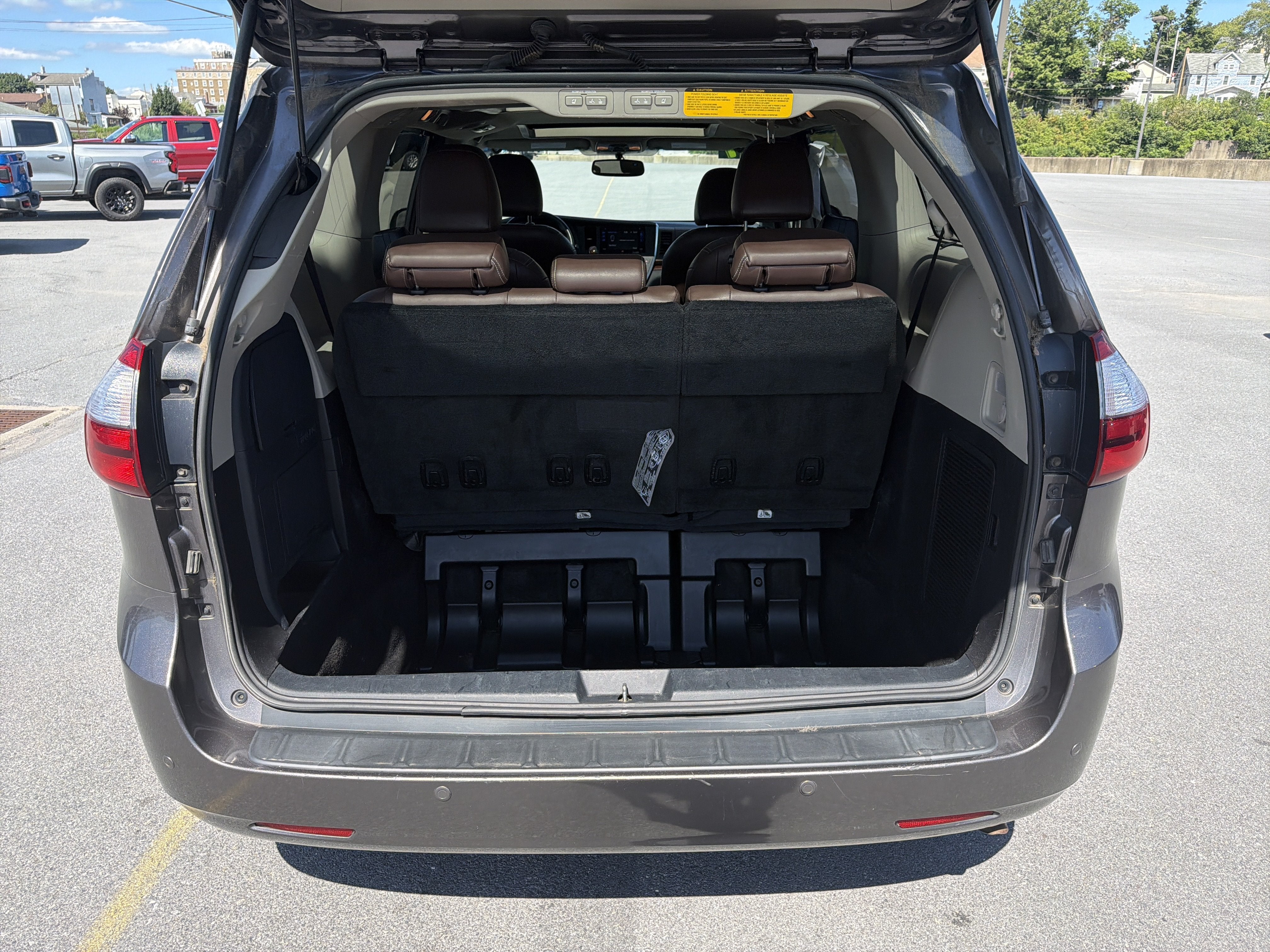 2017 Toyota Sienna XLE Auto Access Seat