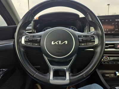 2022 Kia K5 EX
