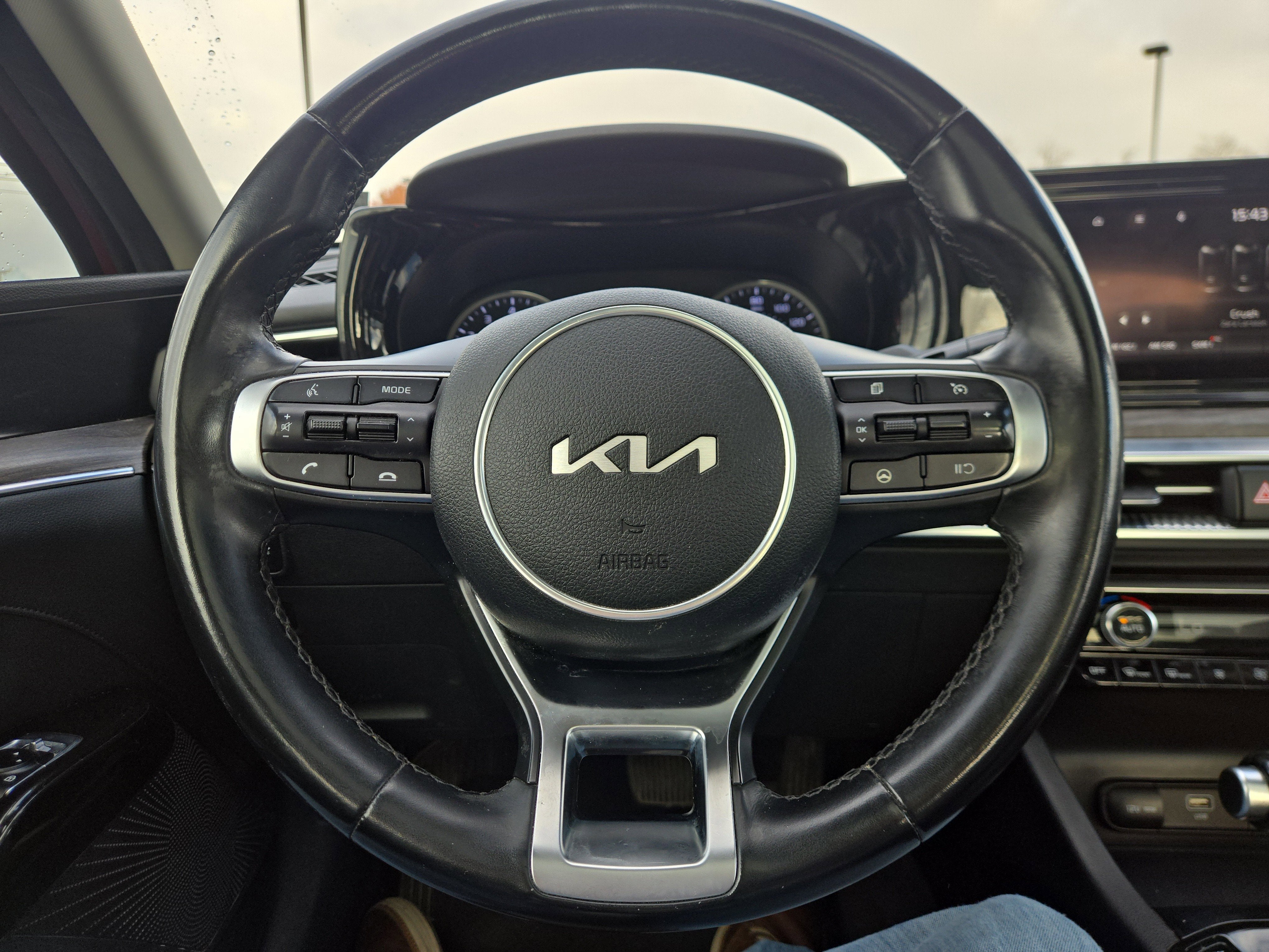 2022 Kia K5 EX