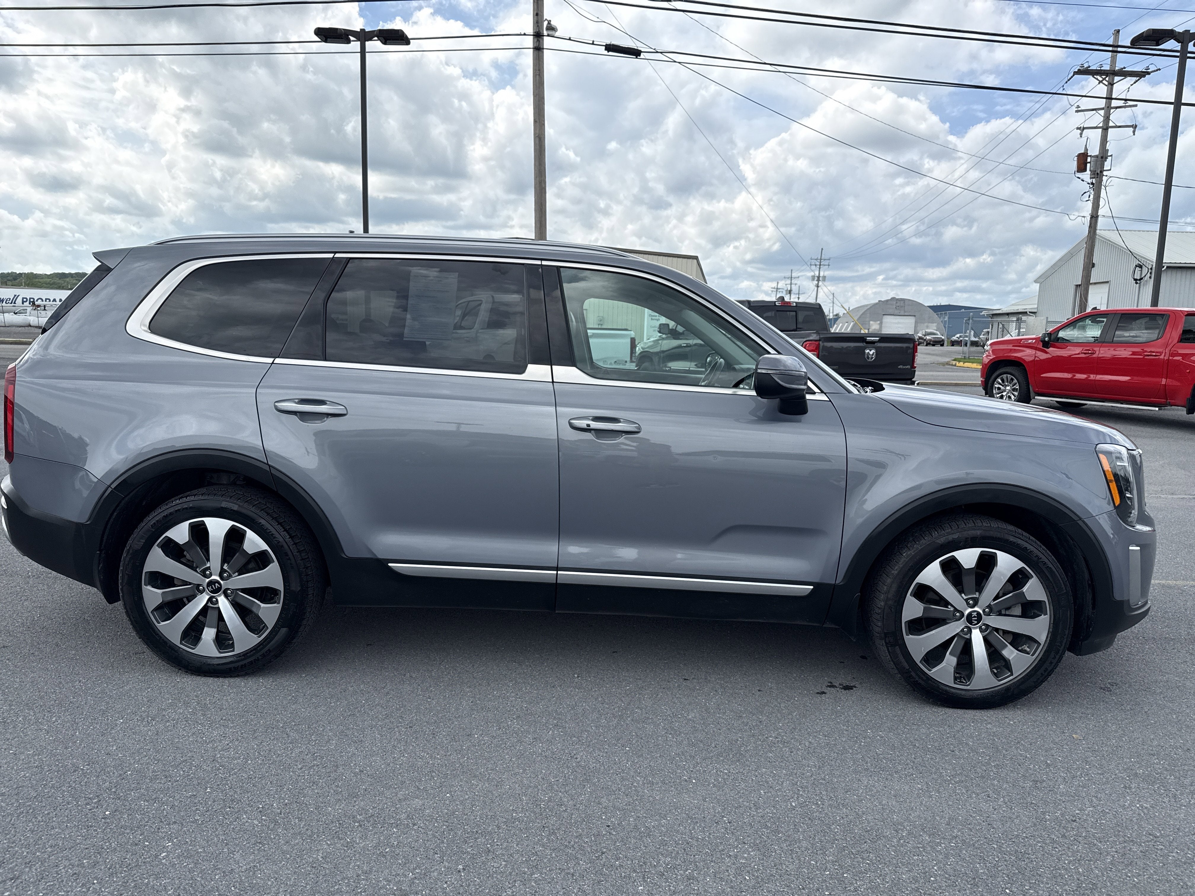 2020 Kia Telluride S
