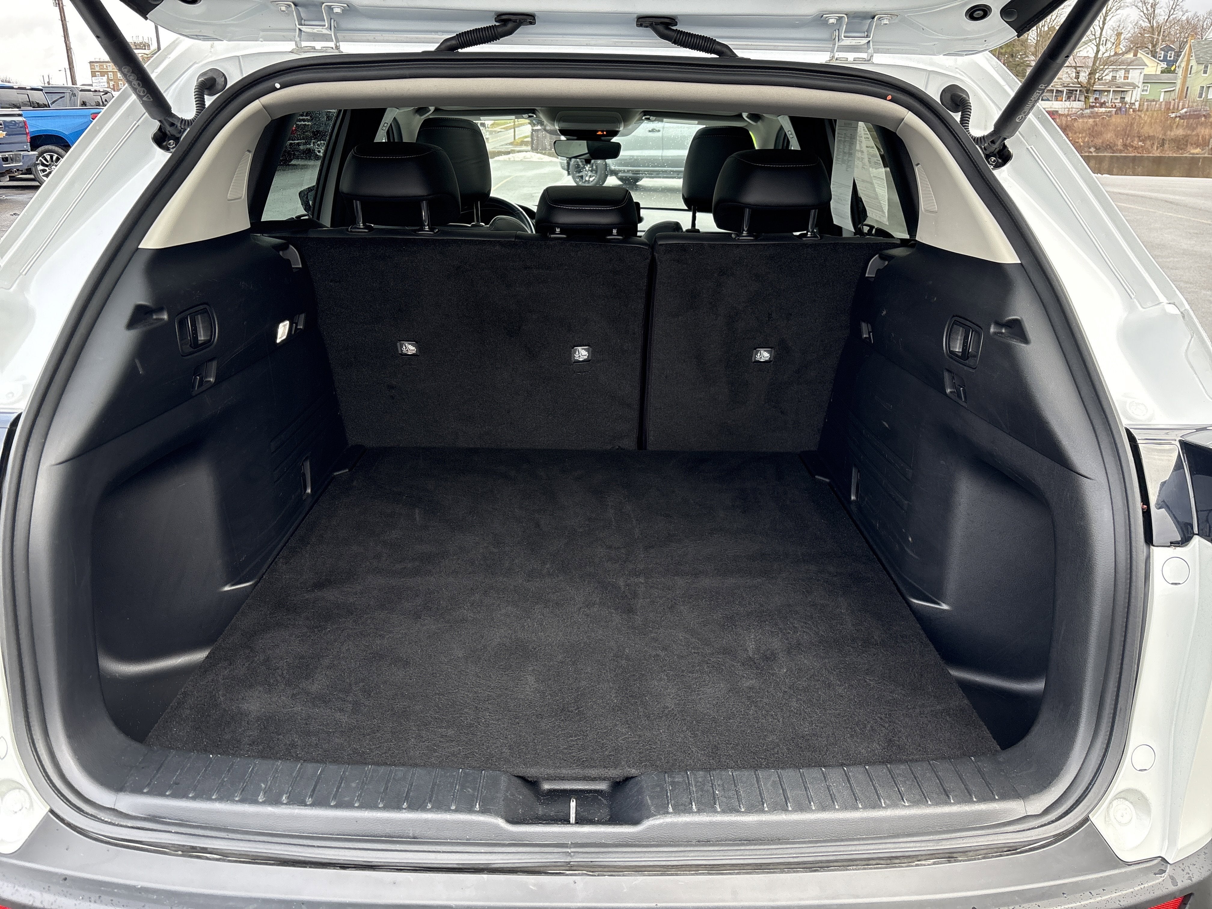 2025 Mazda Mazda CX-50 2.5 S Premium Package