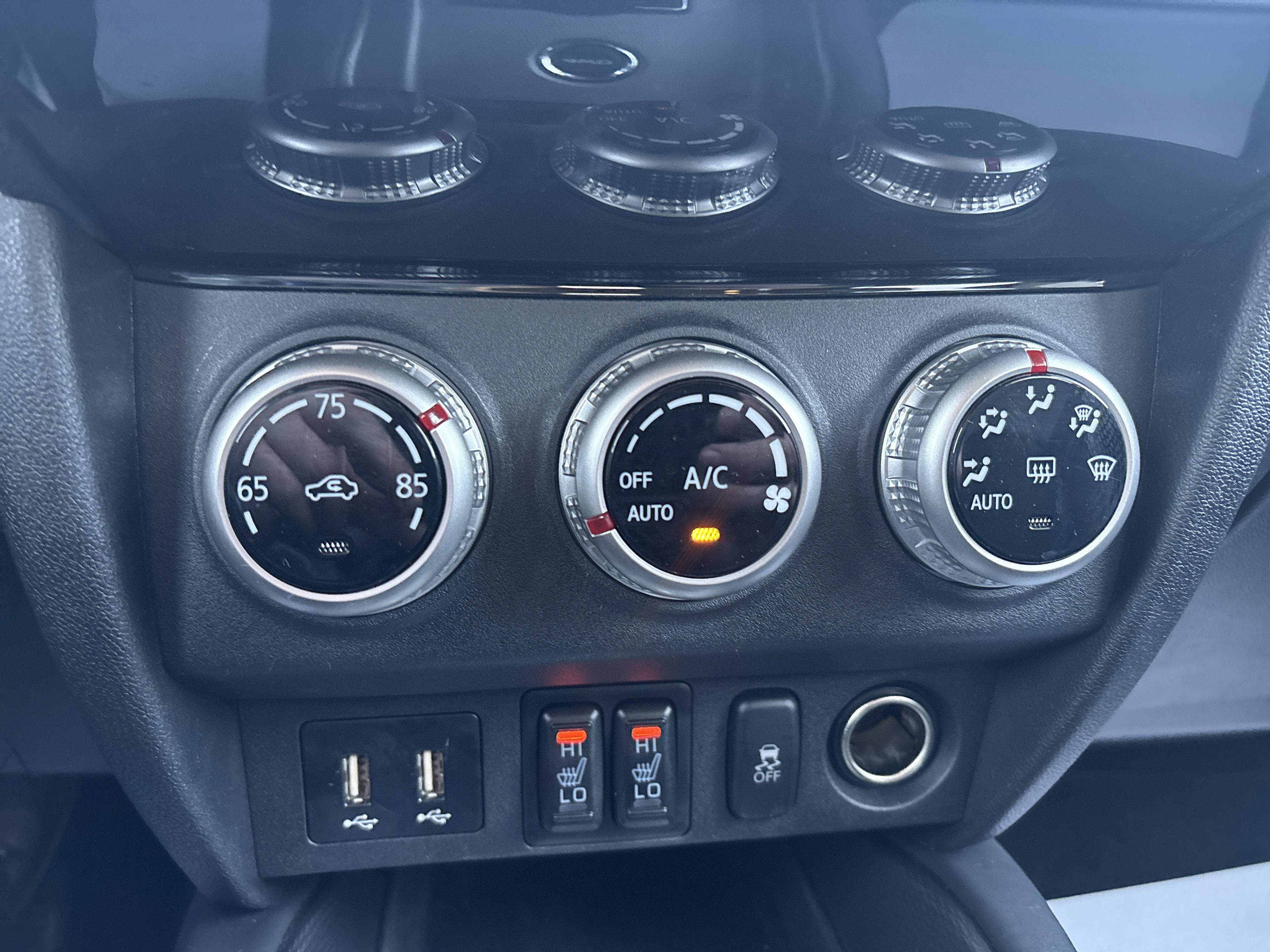 2025 Mitsubishi Outlander Sport S