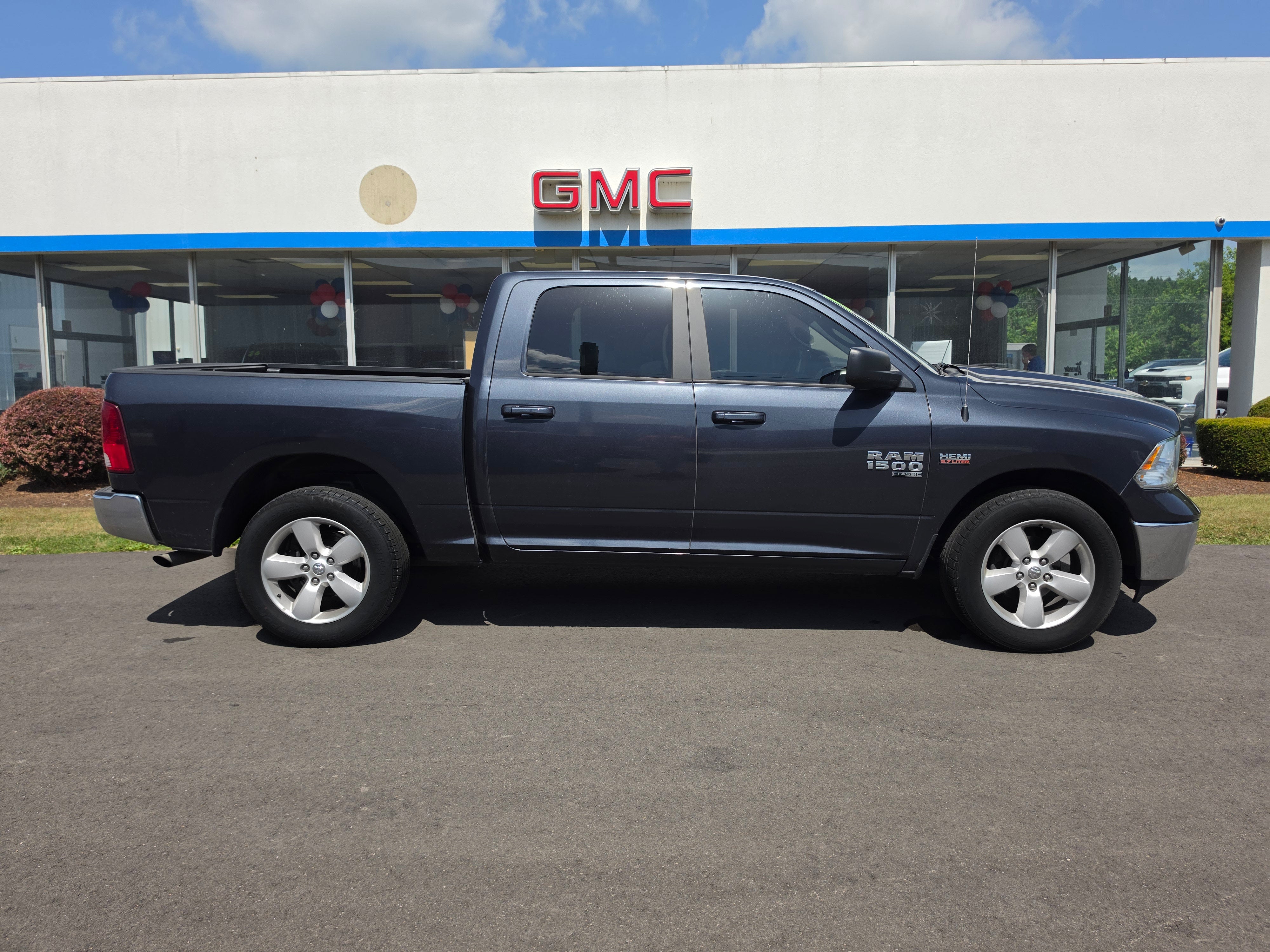 2019 RAM 1500 Classic SLT