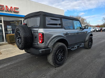 2023 Ford Bronco Base