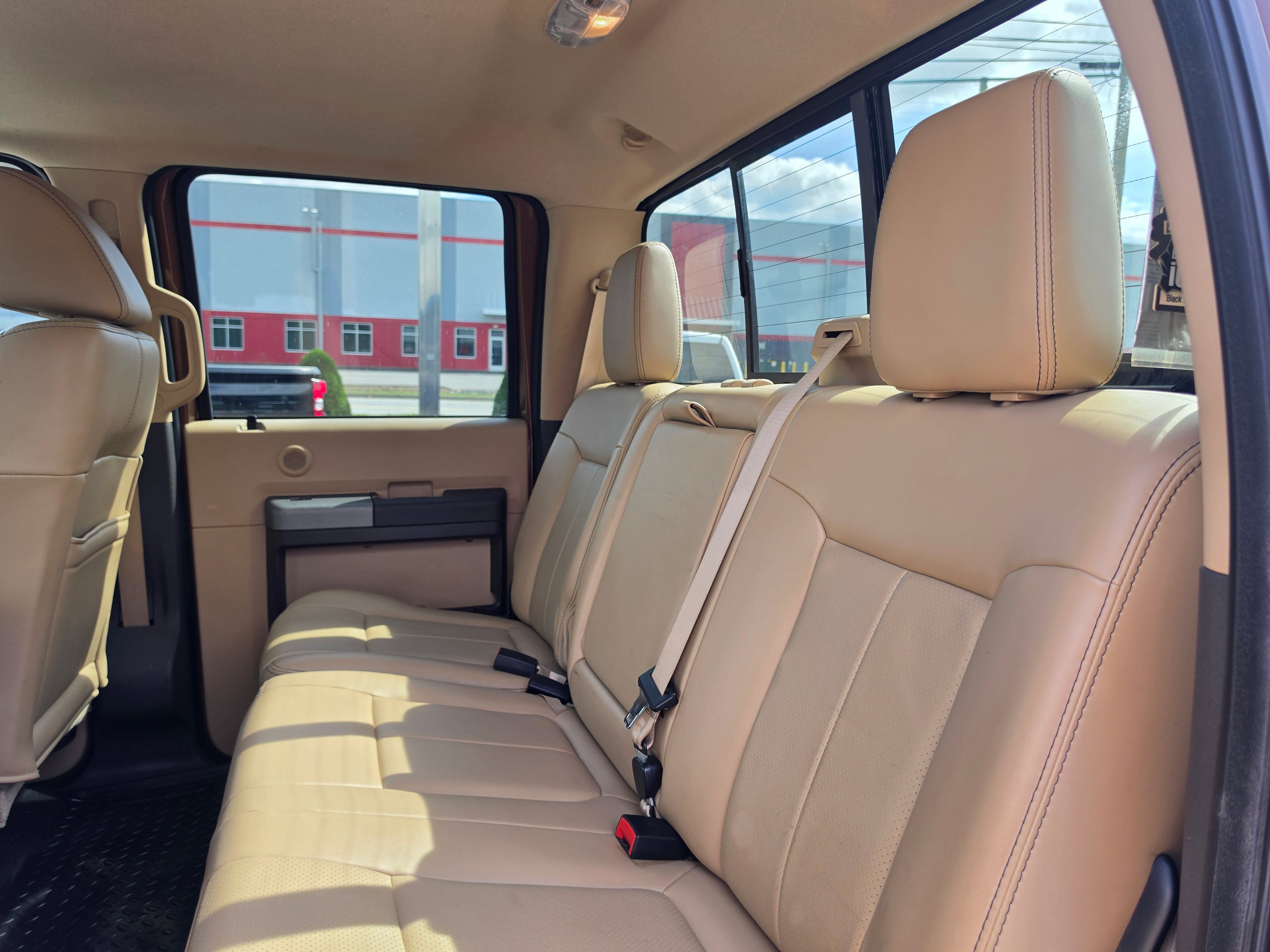 2011 Ford Super Duty F-350 DRW XL