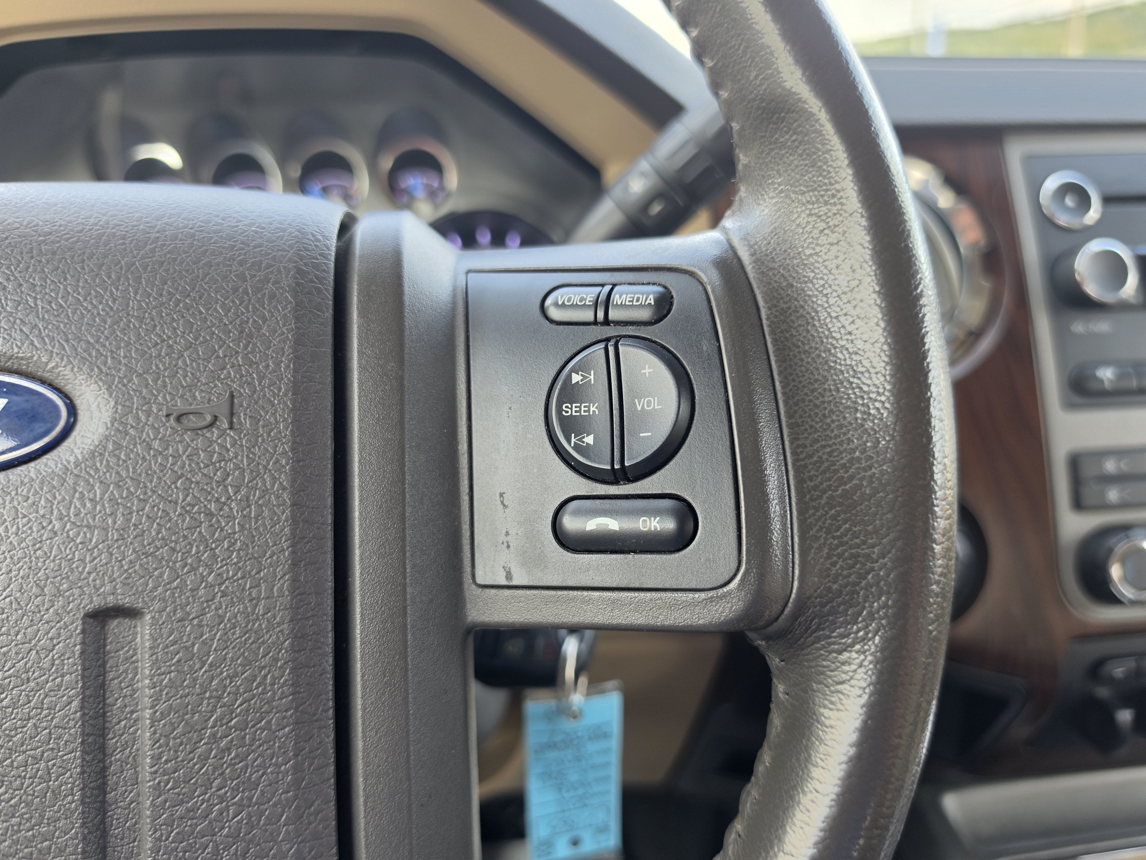 2011 Ford Super Duty F-350 DRW XL