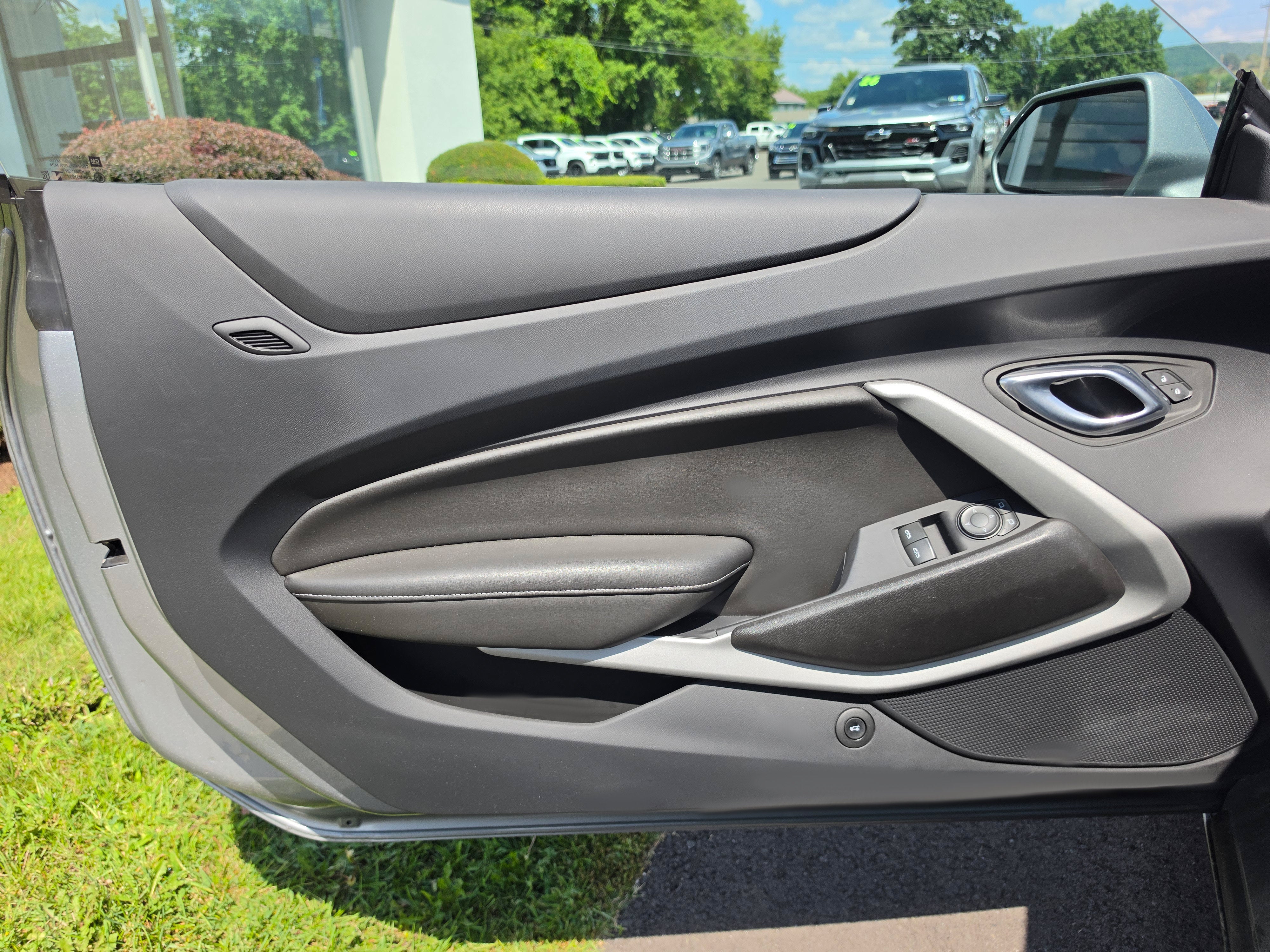 2023 Chevrolet Camaro LT1