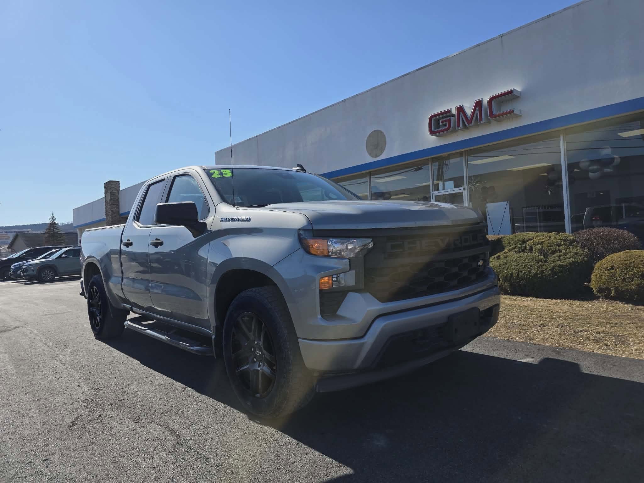 2023 Chevrolet Silverado 1500 Custom